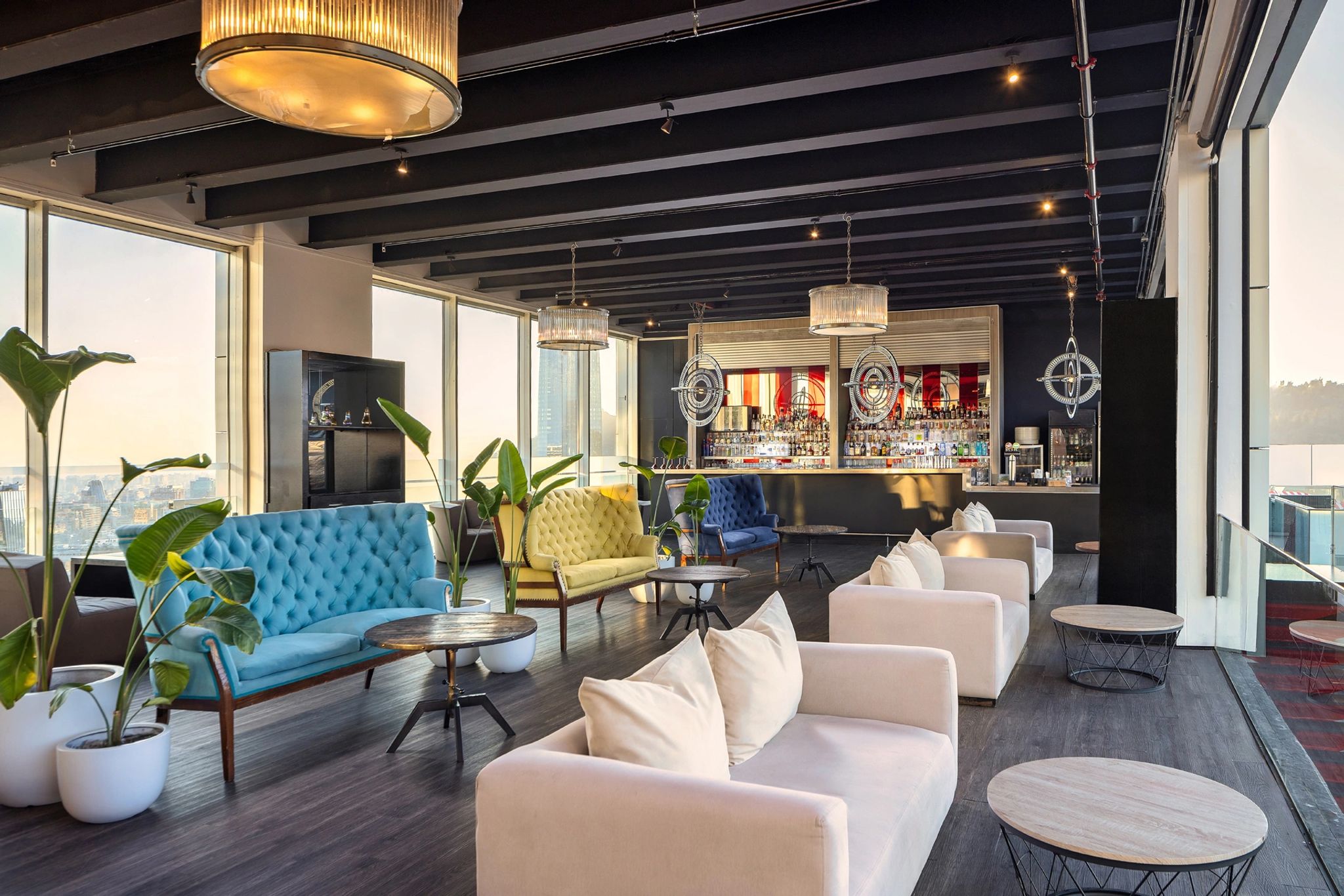 Red2One - Rooftop Bar area interna bar – area coberta bar – bar de luxo