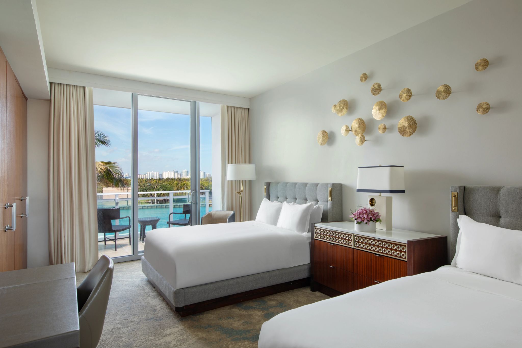 quarto de luxo- vista mar - cama queen
