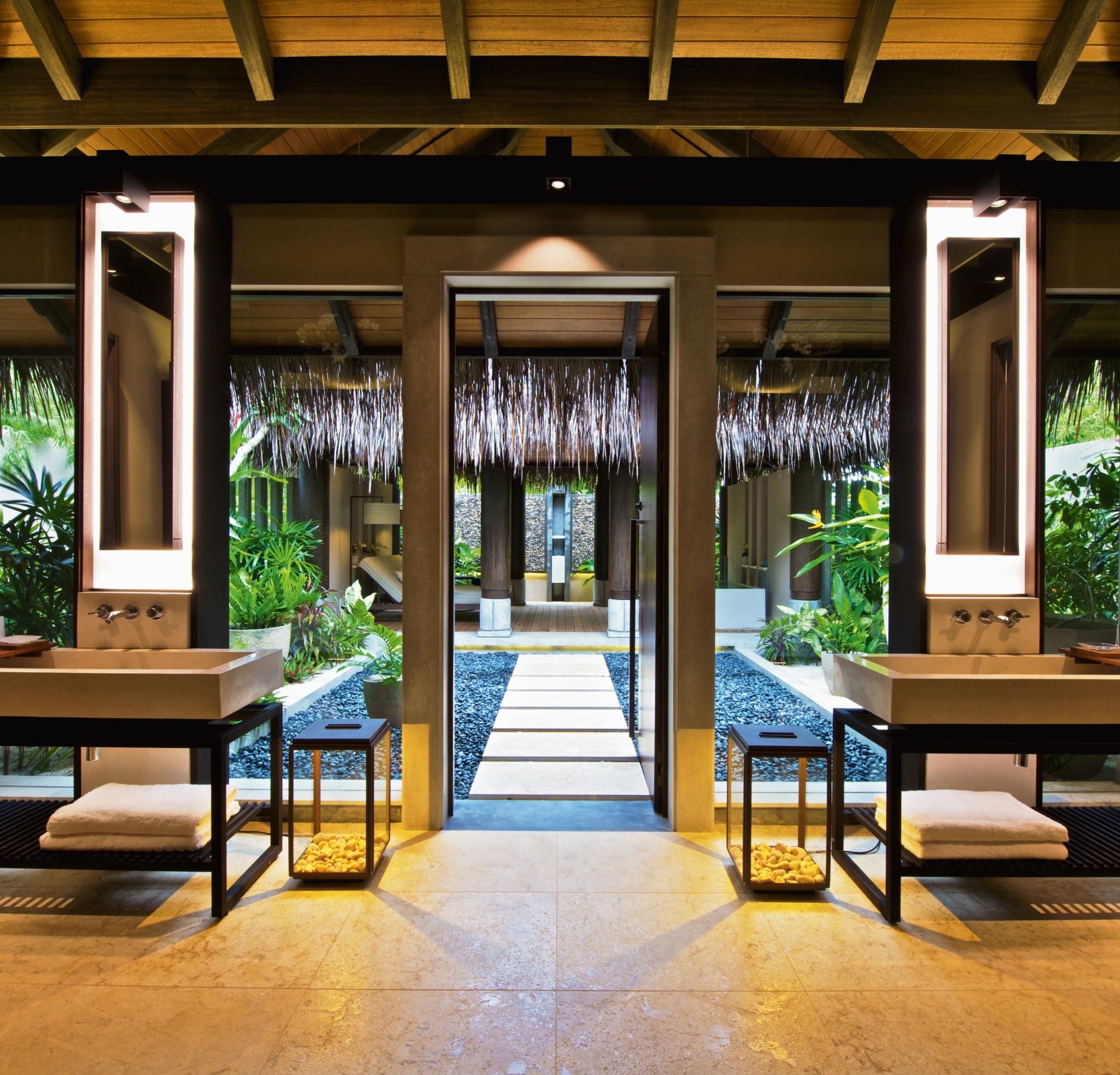 banheiro casal – banheiro amplo – banheiro de luxo