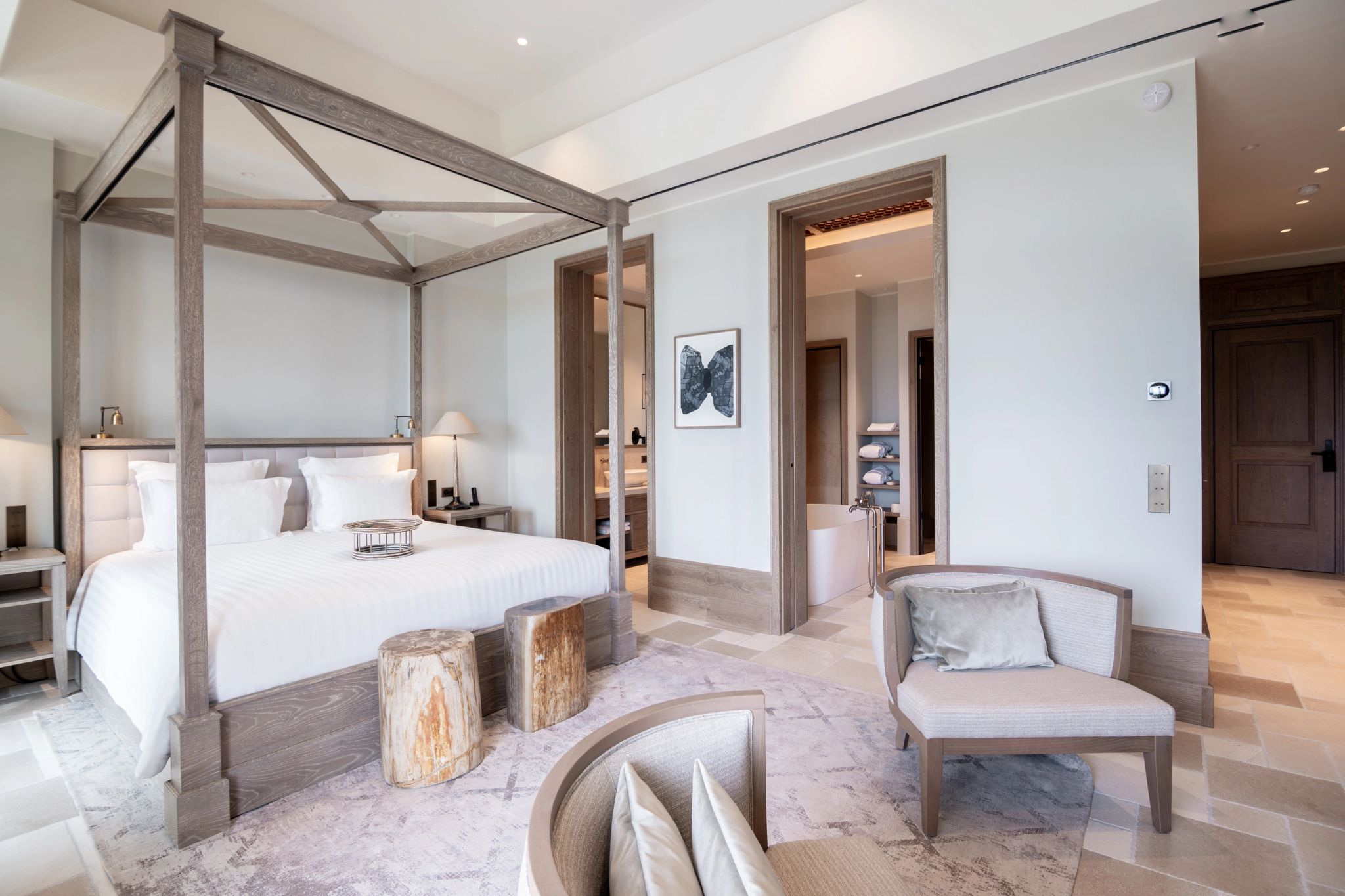 Ida Suite suite casal - cama de dossel - cama king - suite com sala - suite moderna