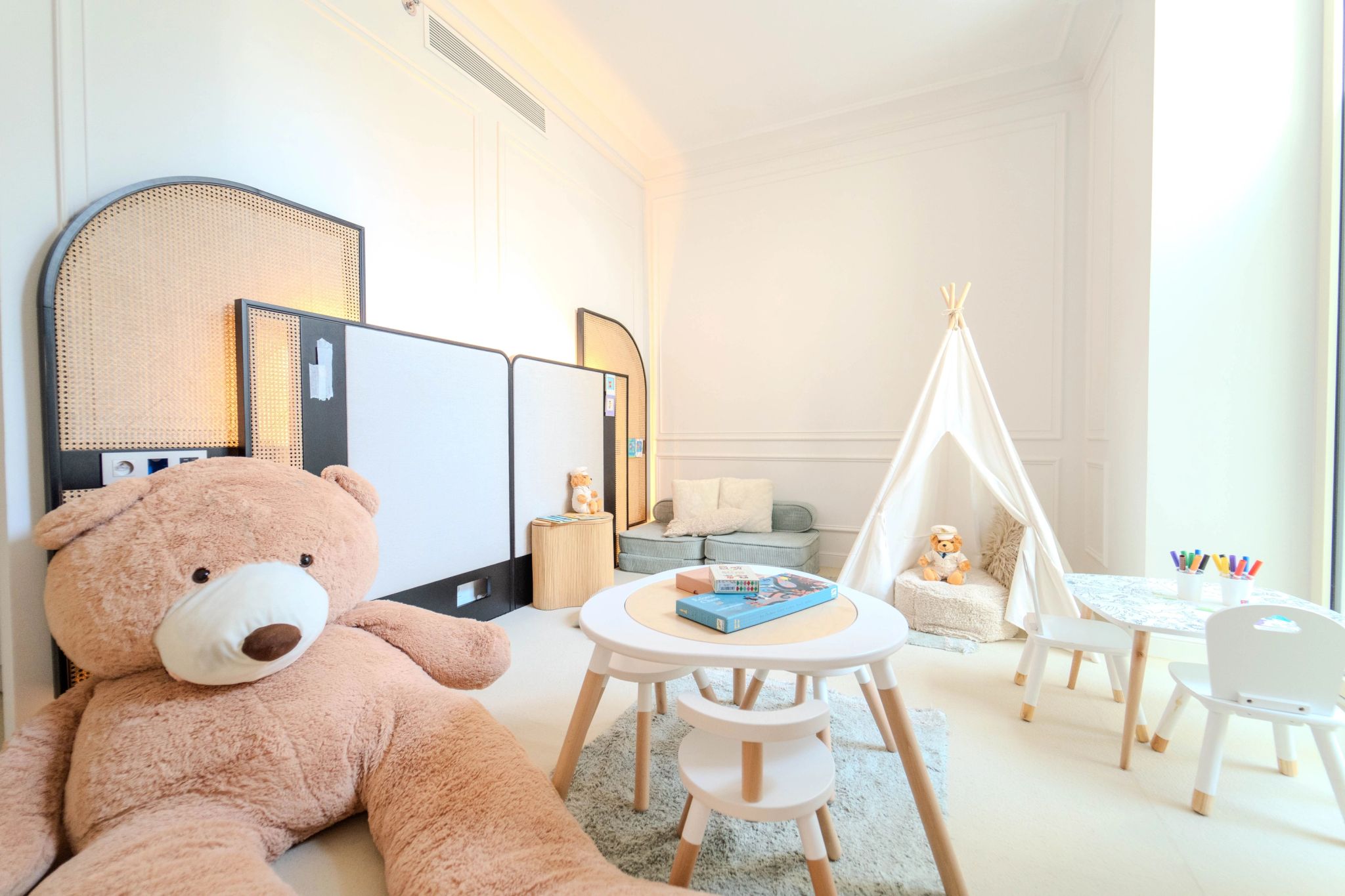 Kids Club atividades para crianças  atividades de lazer - kids club