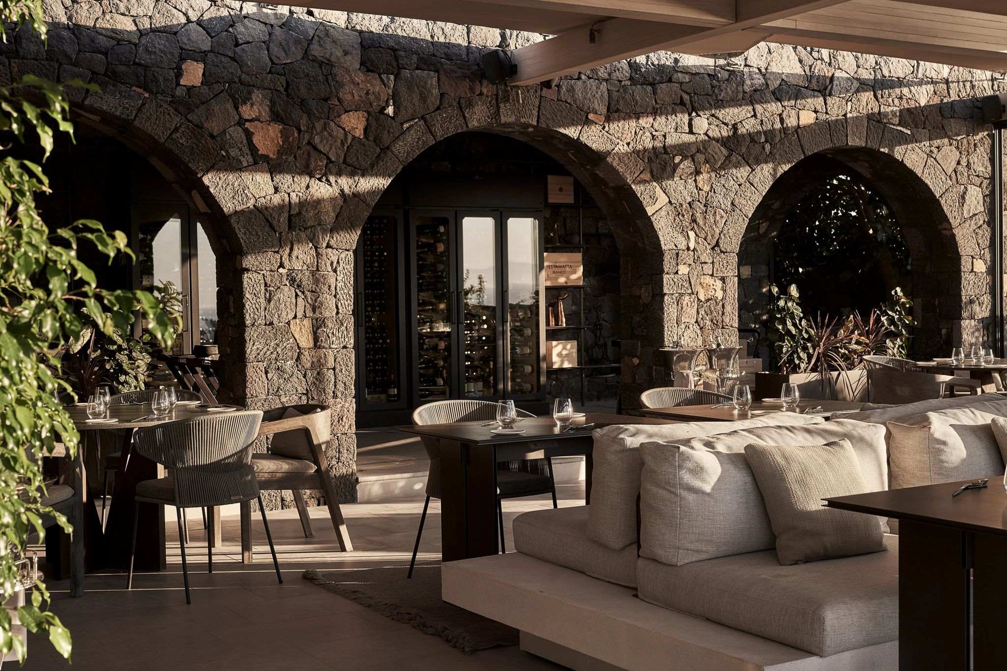 Restaurante Elements mesas de jantar restaurante elements-vista panoramica canaves epitome-ambiente requintado