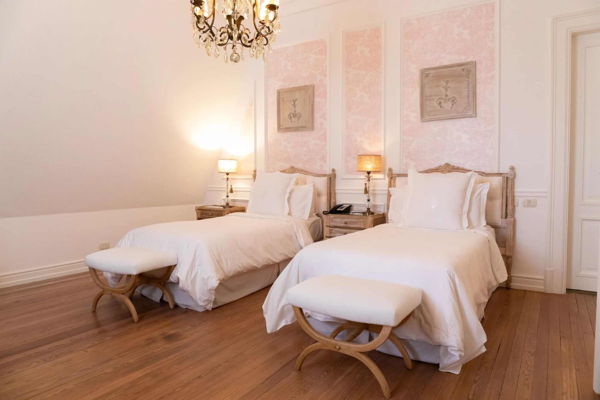 camas twin confortaveis - suite de hotel - hotel de luxo