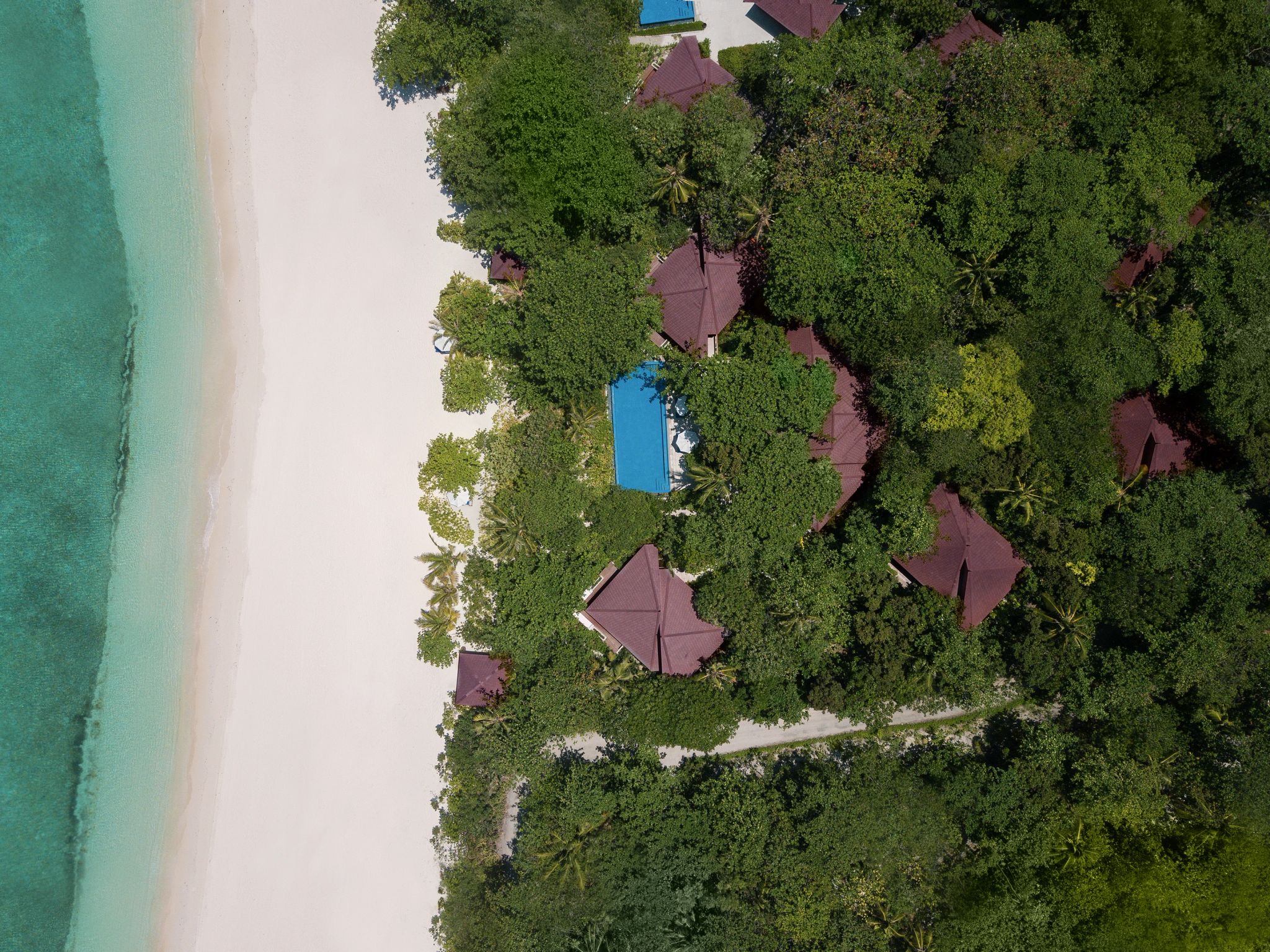 Three Bedroom Villa vila beira mar - praia paradisiaca - lazer ao ar livre - vila com piscina