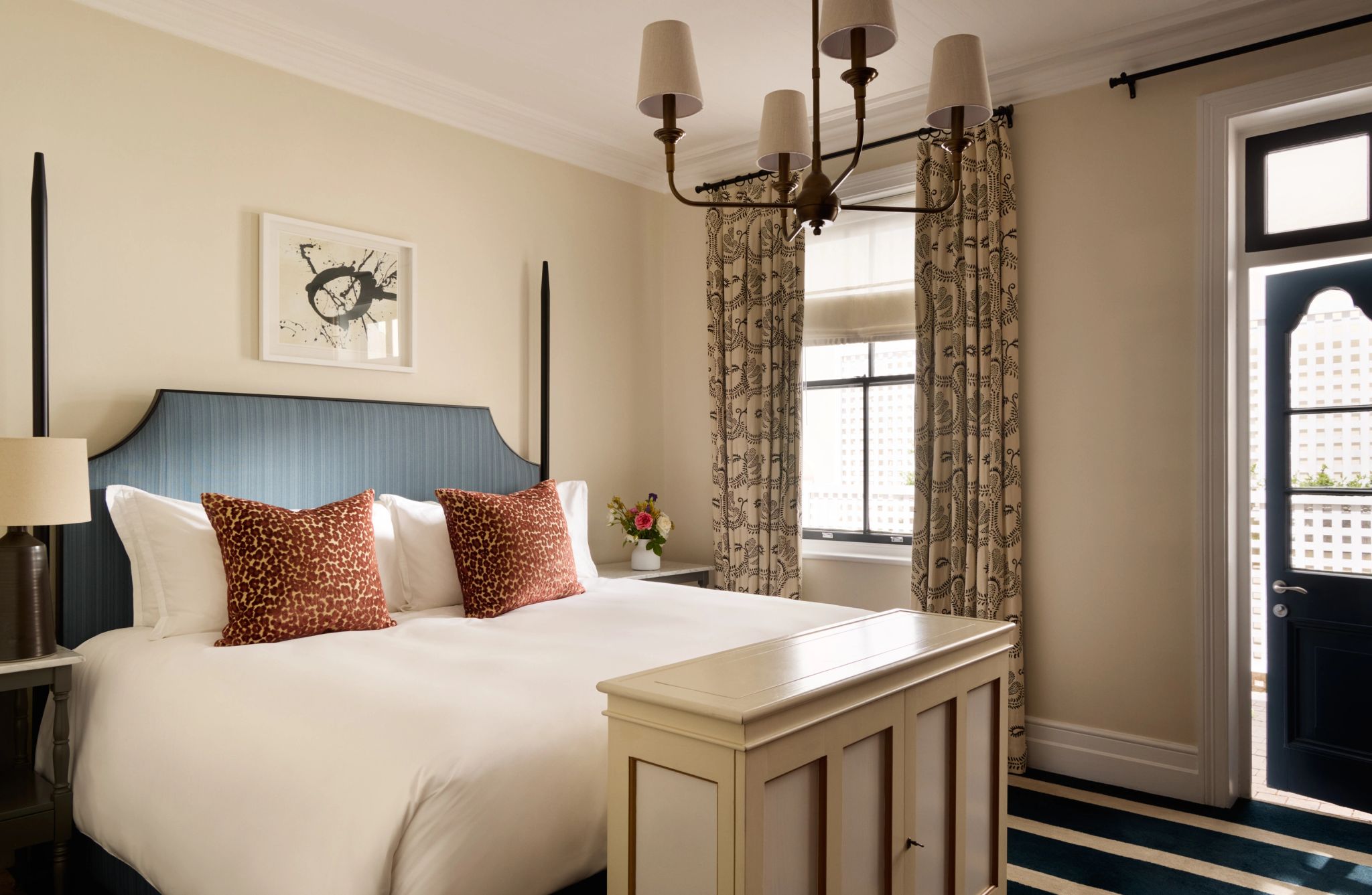 Garden Cottage Suite cama king-size – suite na africa – decoracao de luxo