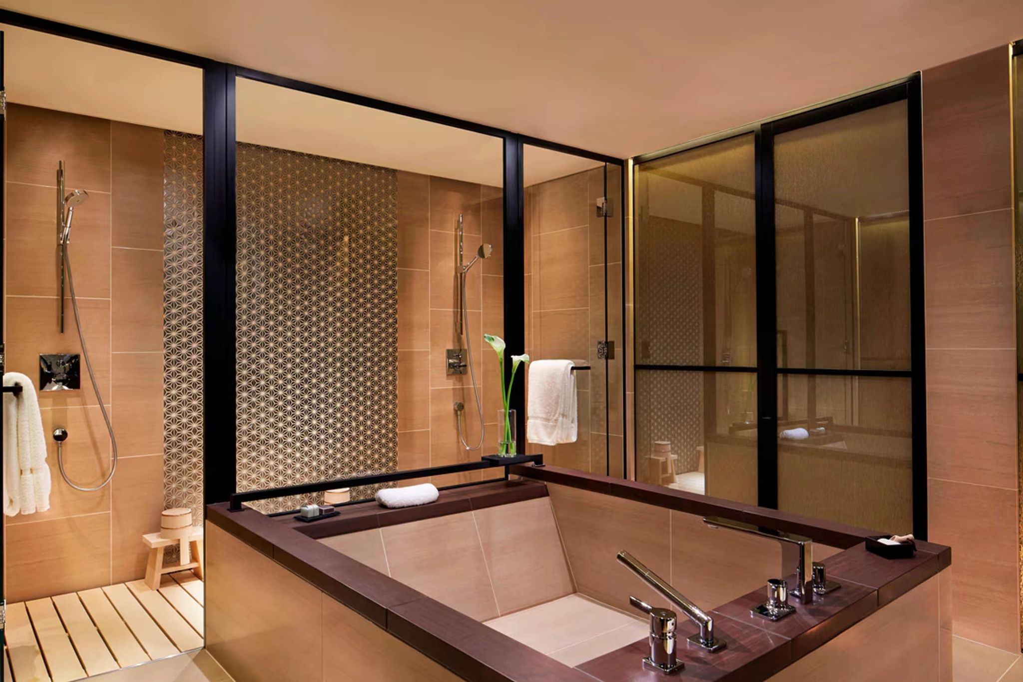 The Ritz-Carlton Suite Banho de imersão – rituais de autocuidado – tranquilidade zen