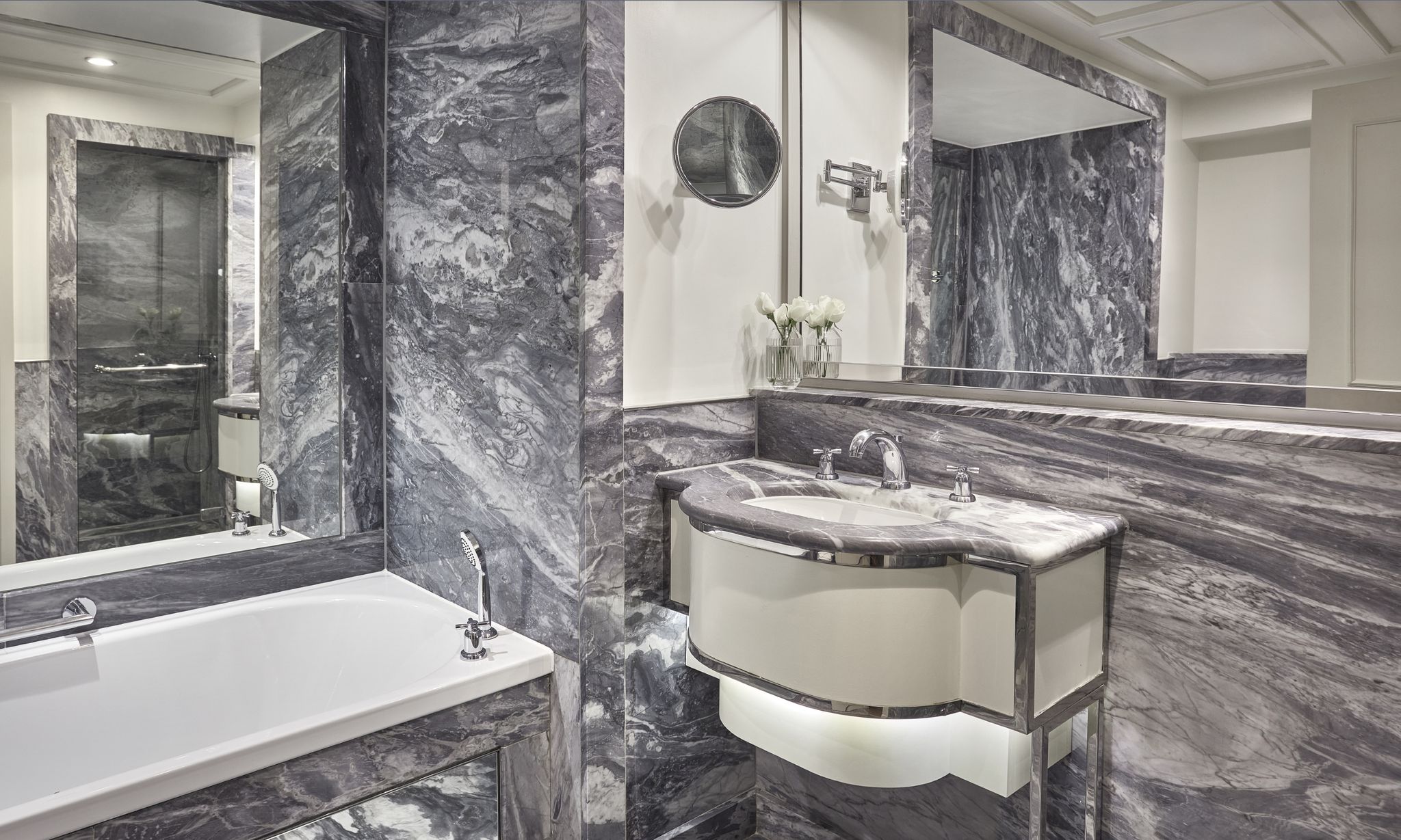 banheiro em mármore - banheiro com banheira – banheiro da suite