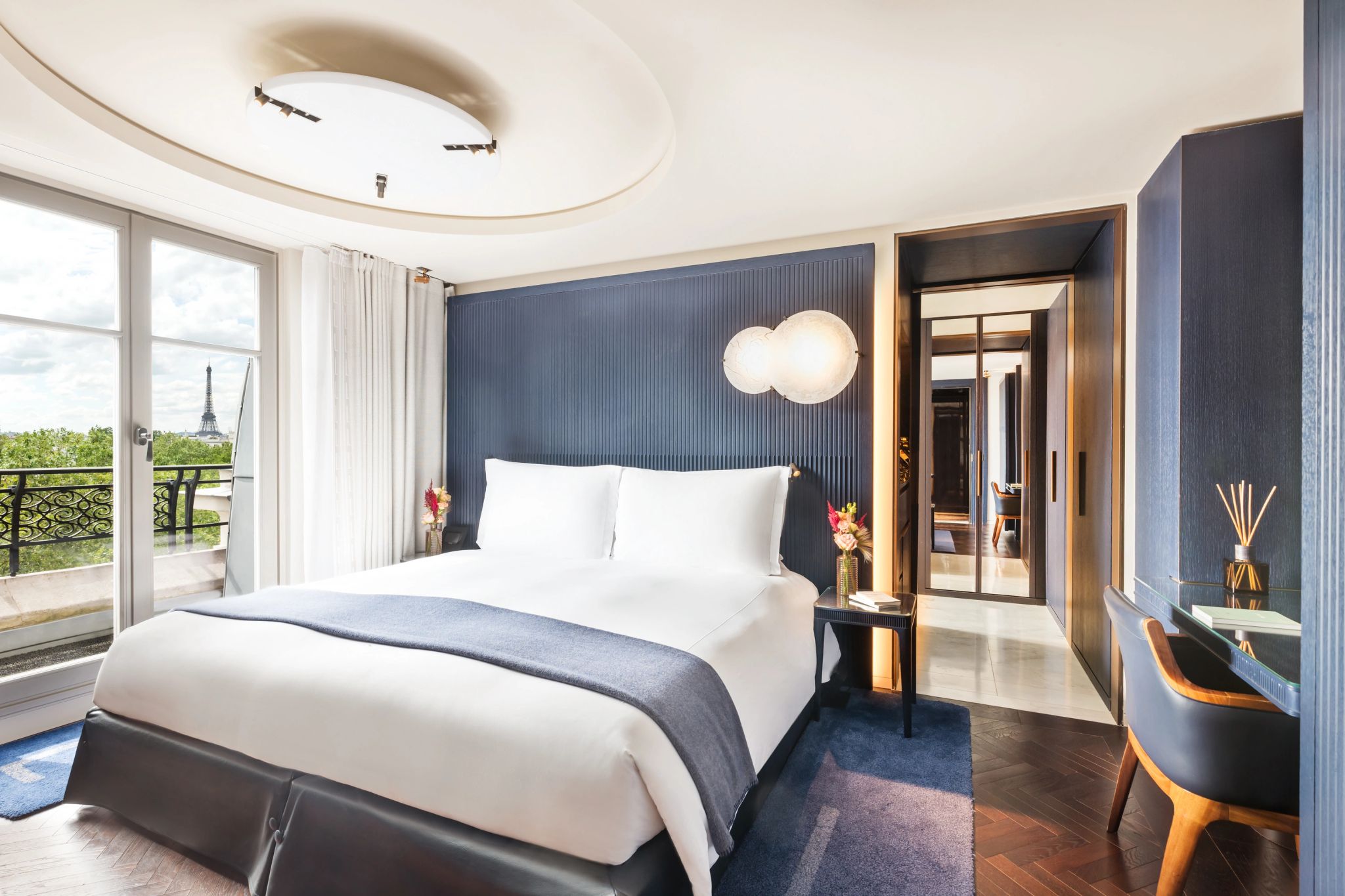 Grand Suite Litteraire signature suite - suite vista torre eiffel - suite casal