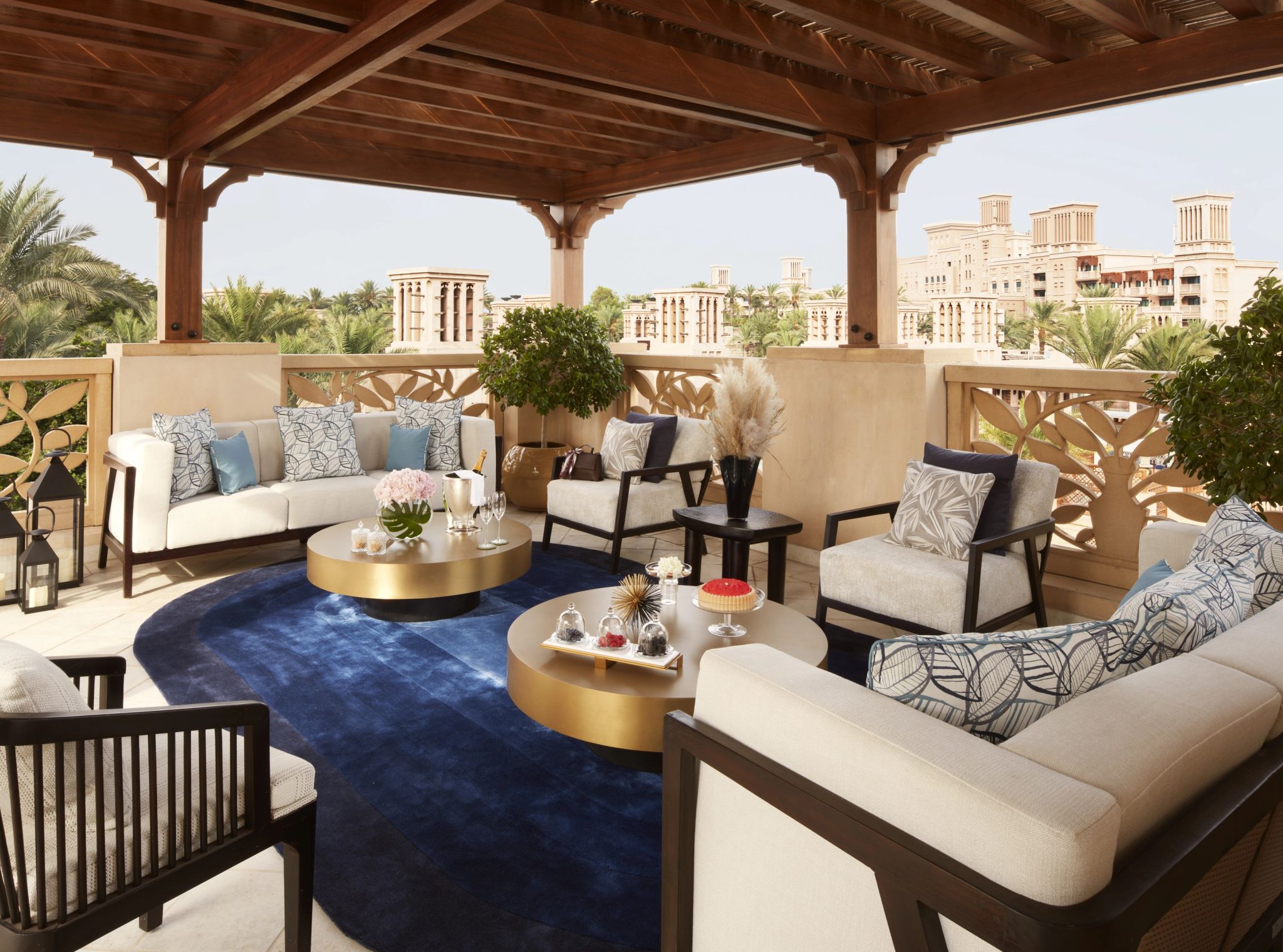 Royal Malakiya Villa terraco mobiliado – vista dubai – vila de luxo