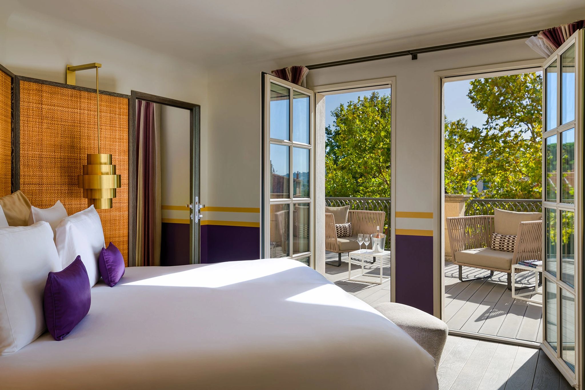 Terrace Suite suite de luxo - cama king-size - vista patio