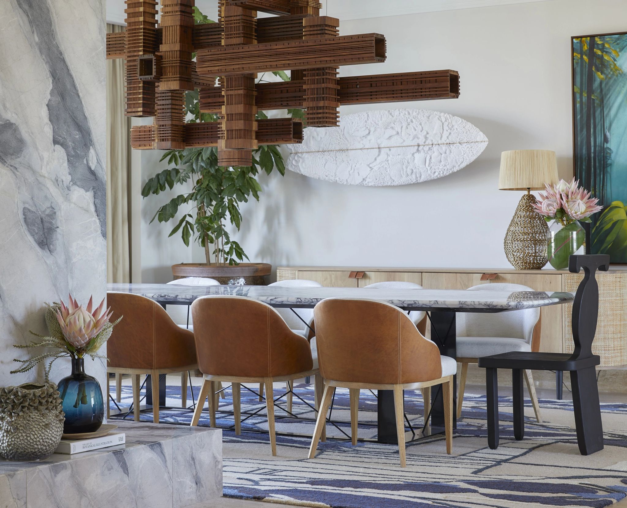 sala de jantar - jantar privativo - lustre moderna - moveis finos - suite moderna