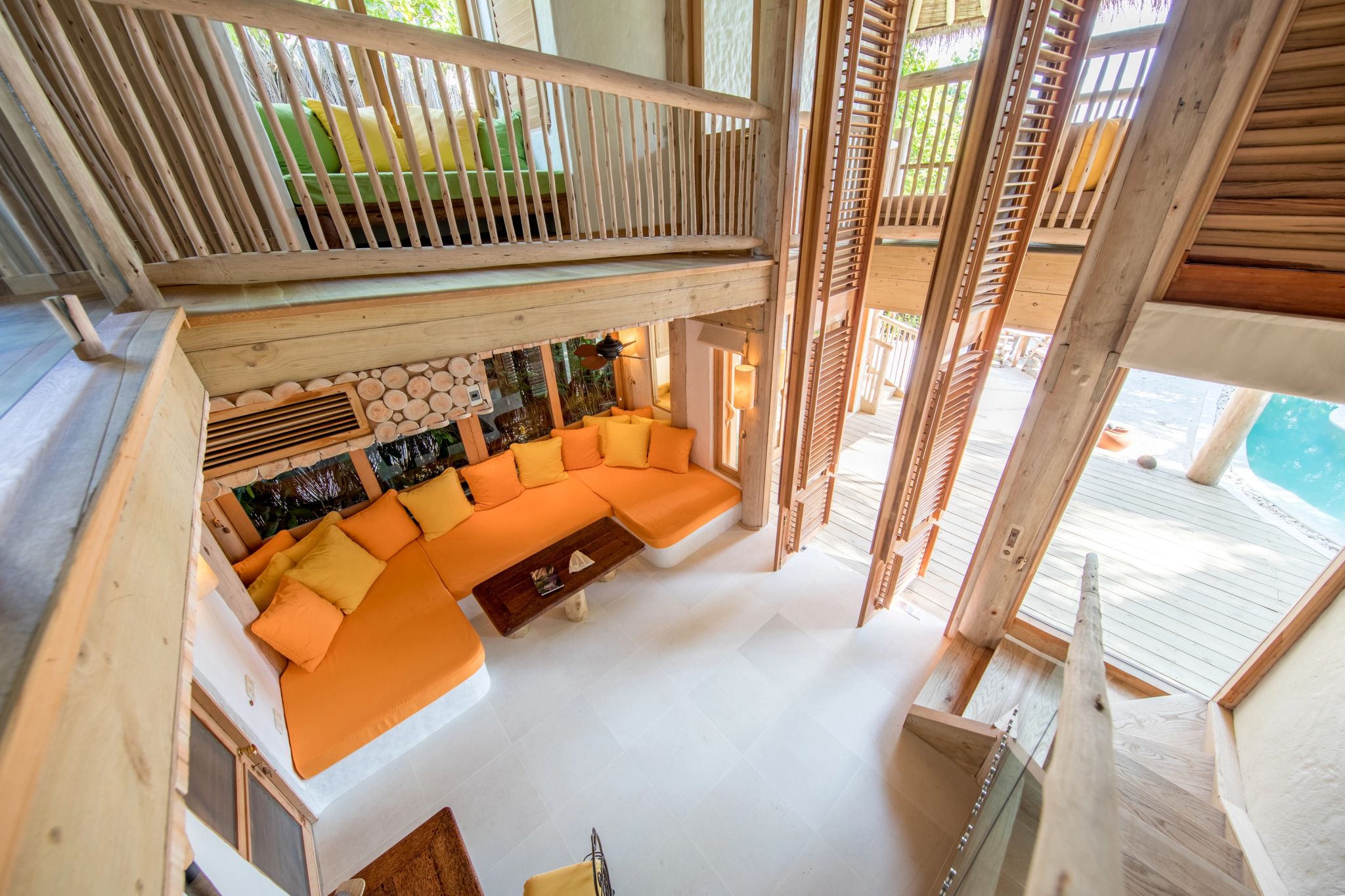 Two Bedroom Crusoe Residence Pool design sofisticado - natureza exuberante - conforto premium