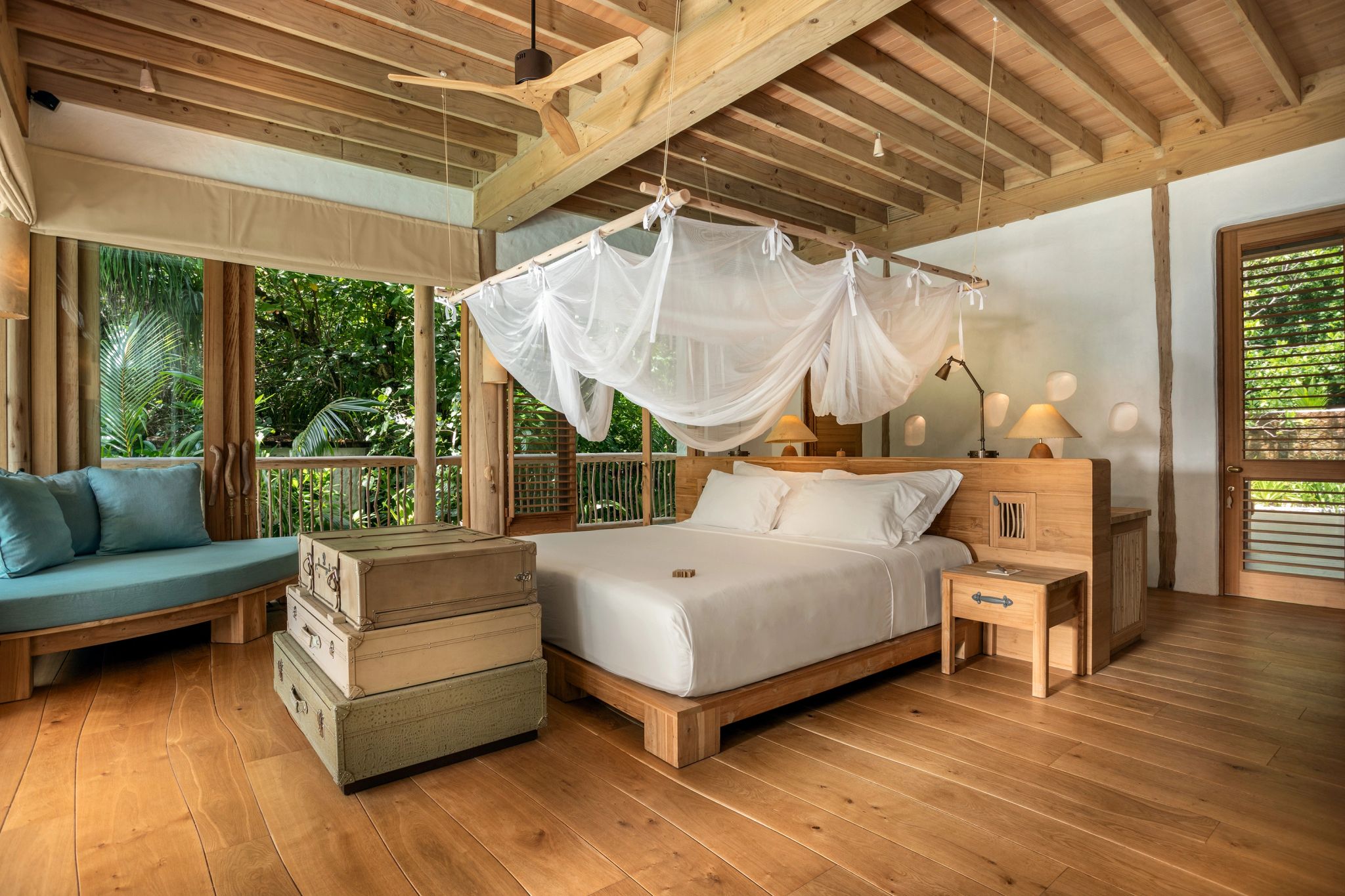 Villa 38 bangalo de luxo - cama dossel - decoracao rustica