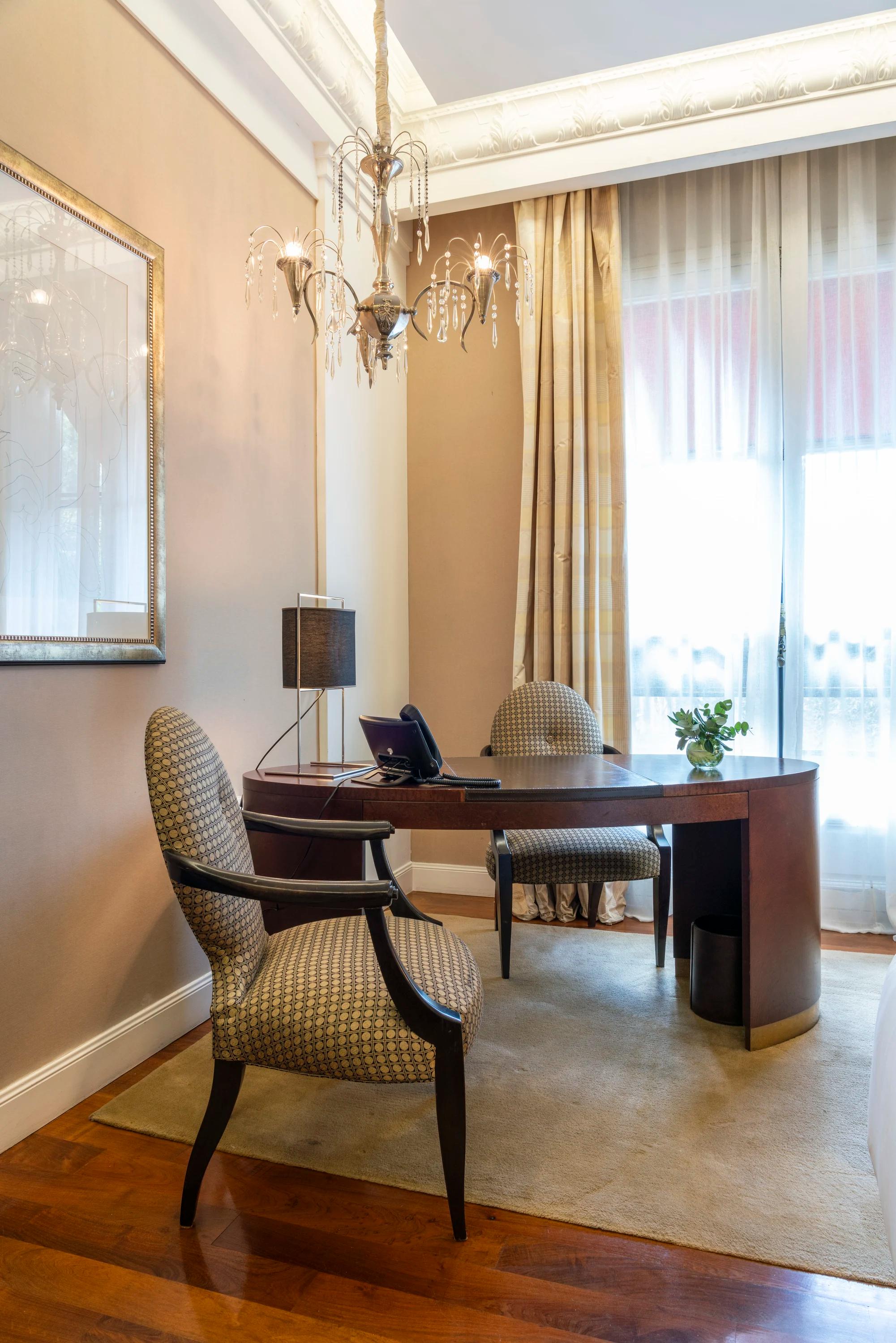 twin palace - mesa de trabalho