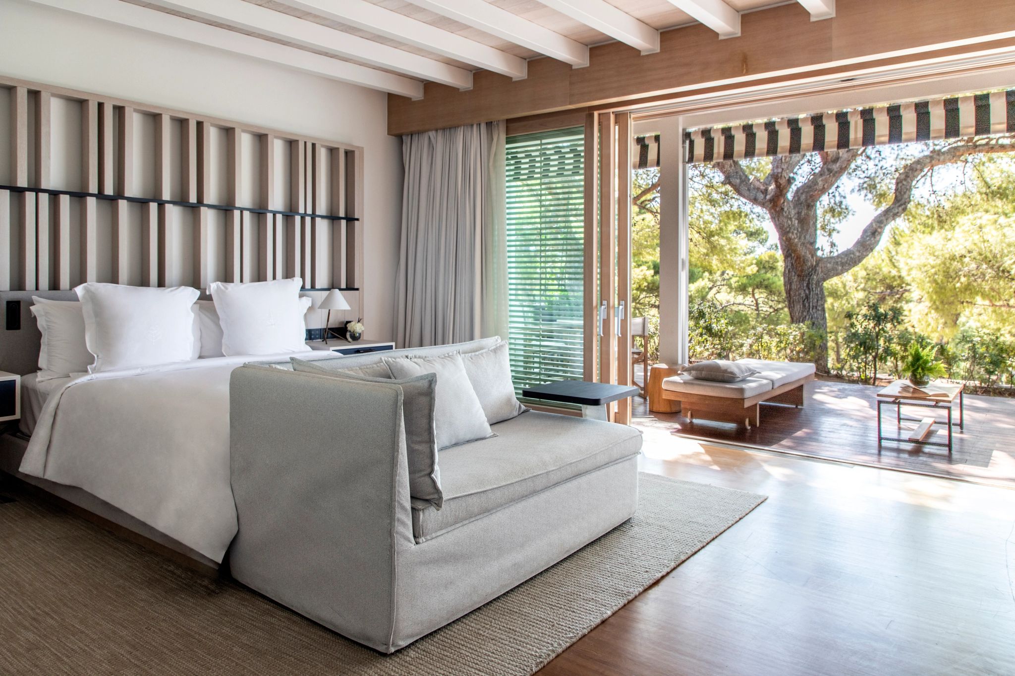 Garden View Bungalow quarto com varanda - bungalo de luxo - design rustico