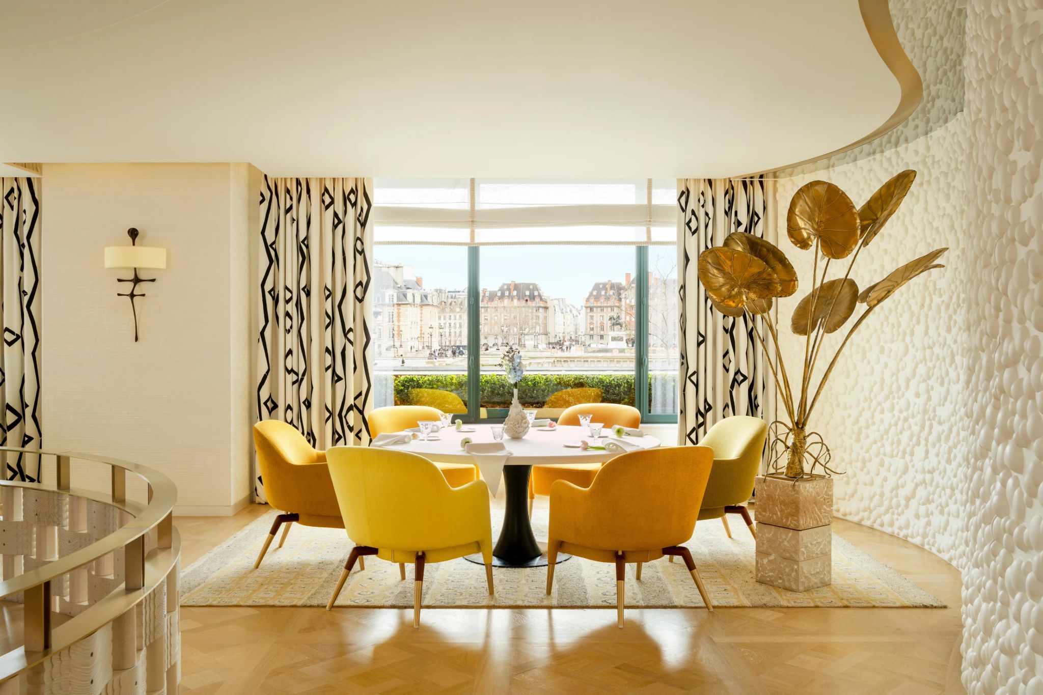 cheval blanc restaurante - gastronomia de paris - hotel de luxo