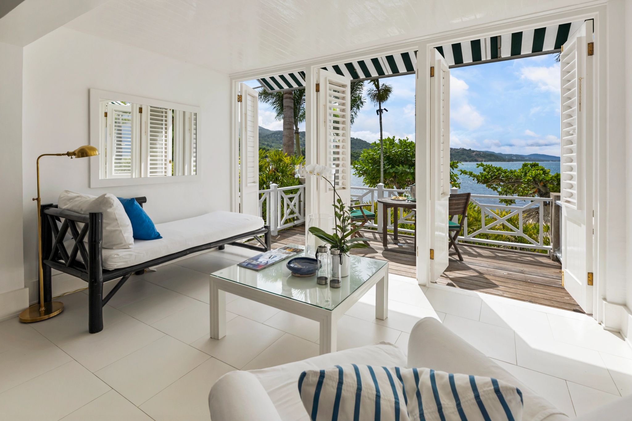 Oceanfront Balcony Double  quarto duplo - quarto com varanda - varanda vista mar