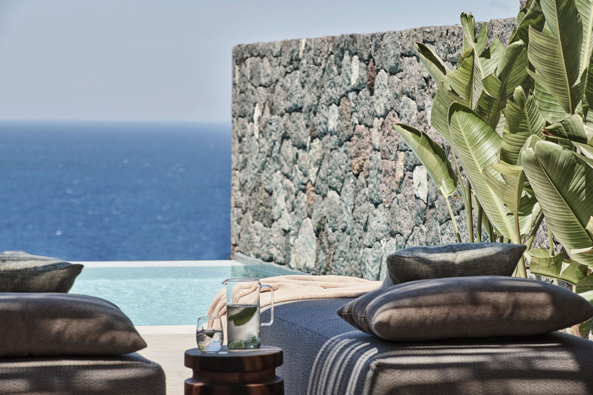 suite com piscina - vista mar - terraco privativo