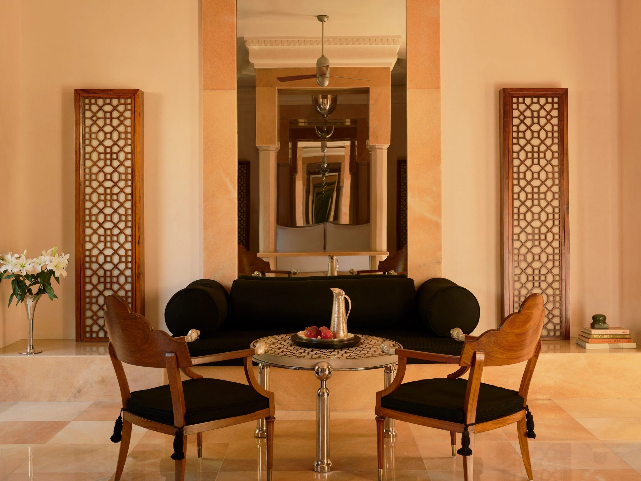 Garden Haveli Suite suite vista jardim - suite de luxo - decoraçao indiana