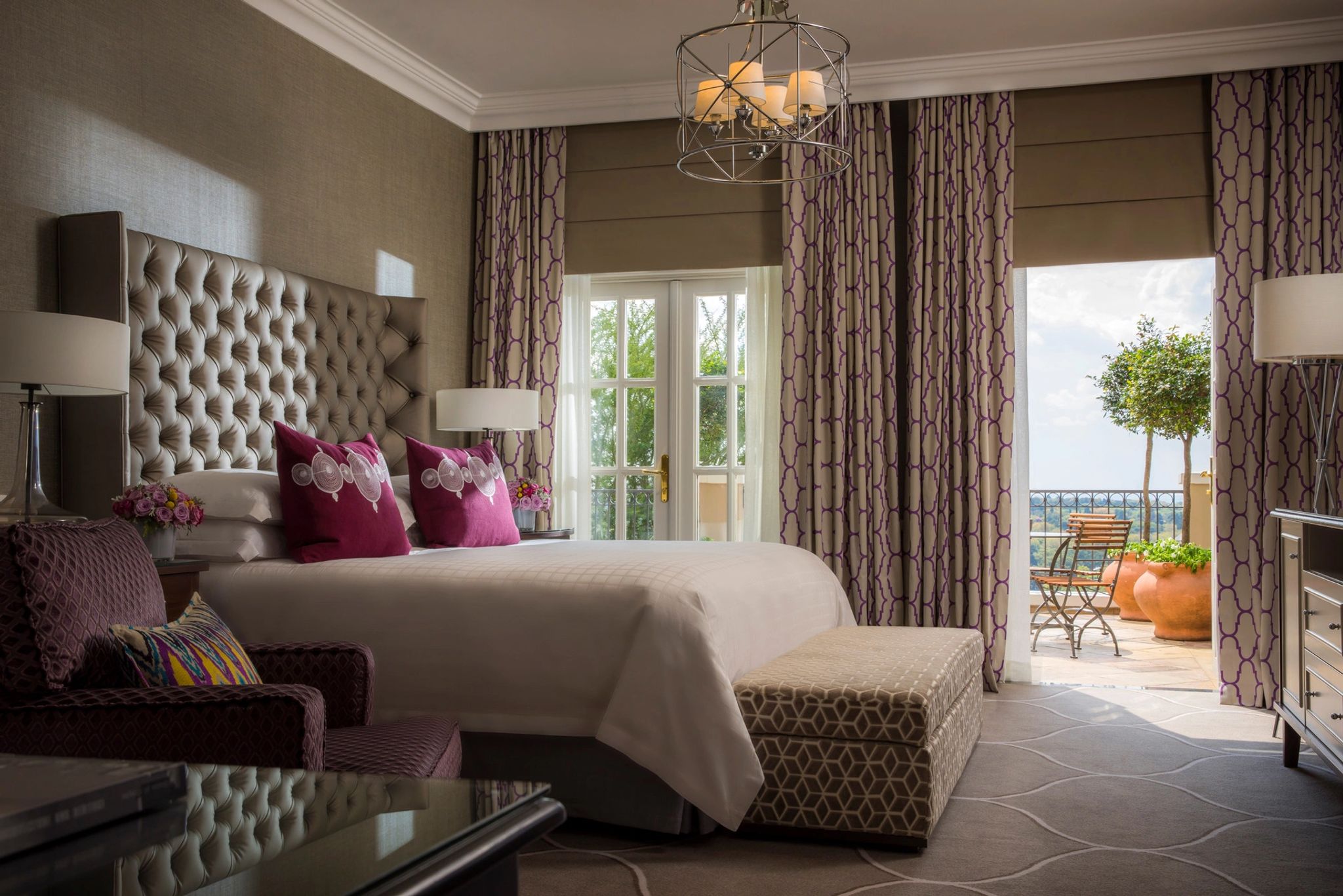 Two Bedroom Presidential Suite cama de casal – suite de luxo – decoracao premium