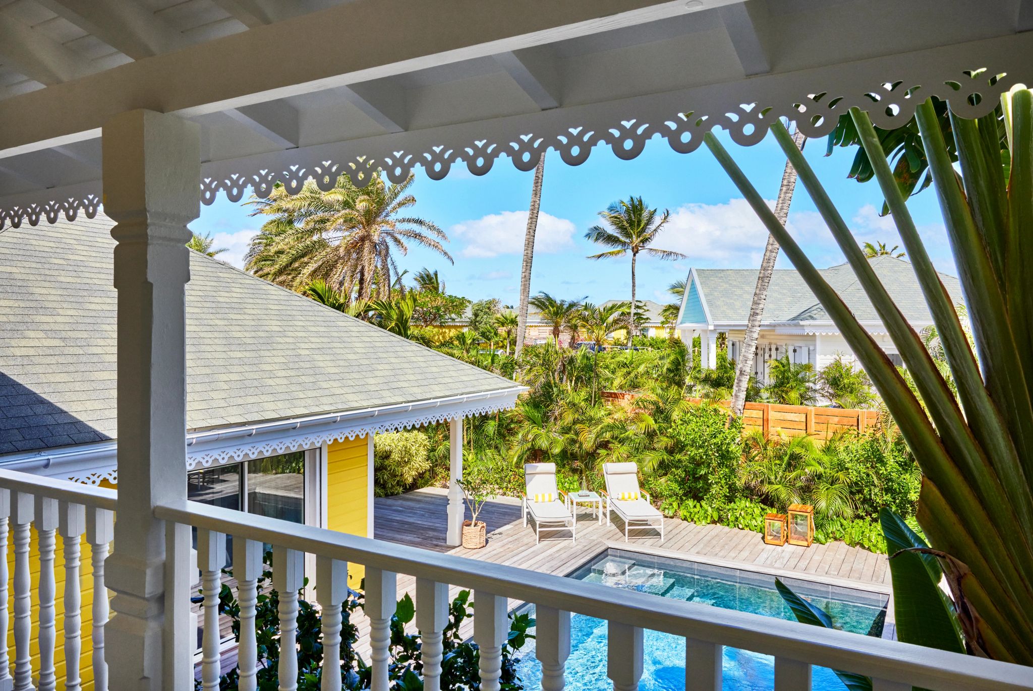 Garden House varanda com vista – vista jardim – vista piscina