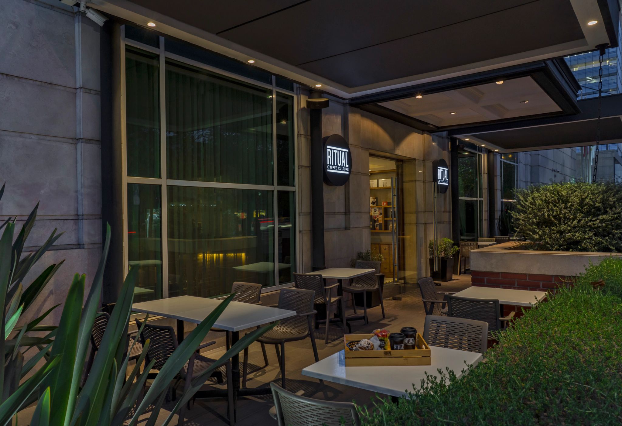 cafeteria em santiago - área externa hotel – hotel 5 estrelas