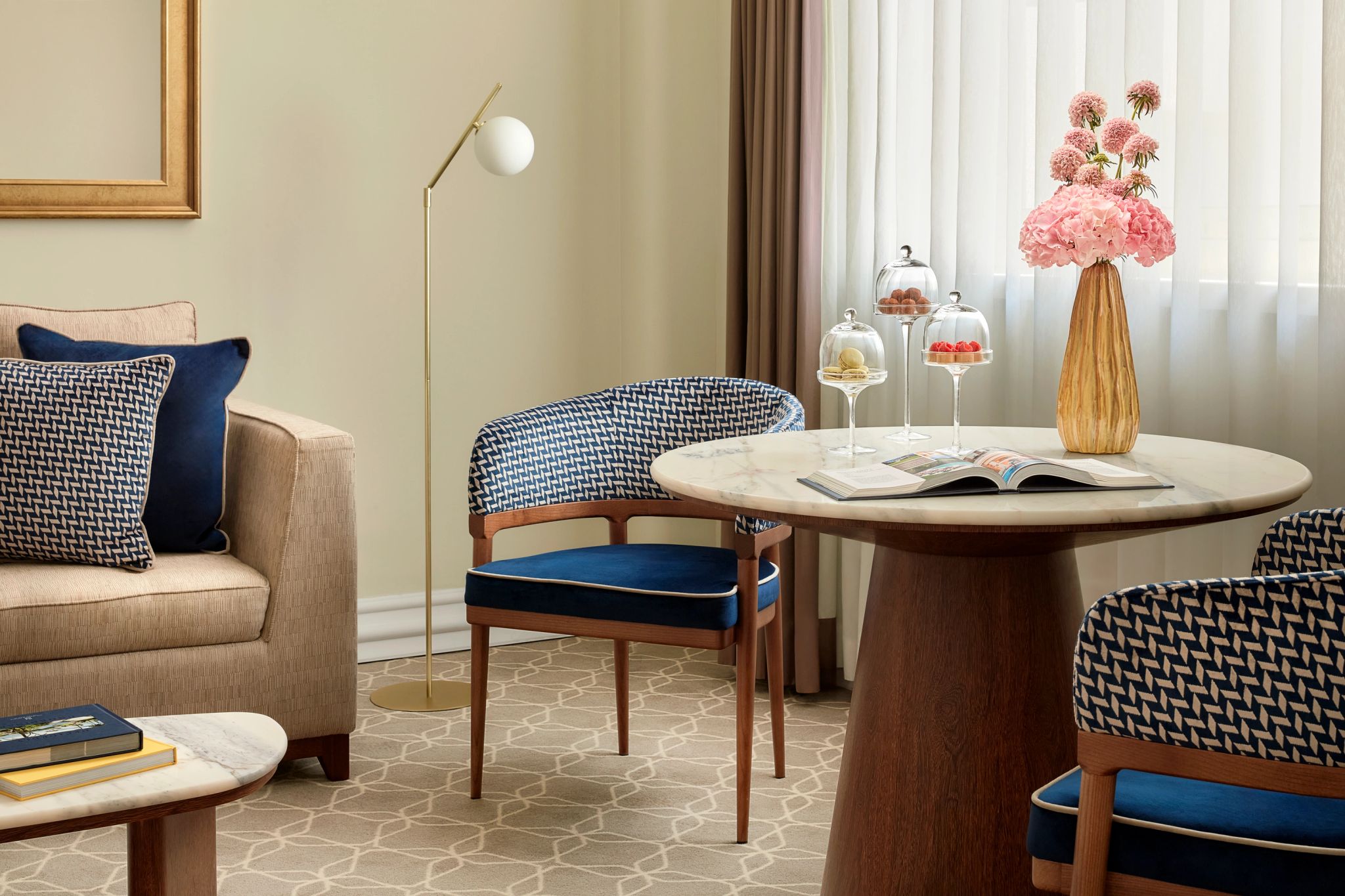 mesa de jantar - decoracao de luxo - suite premium