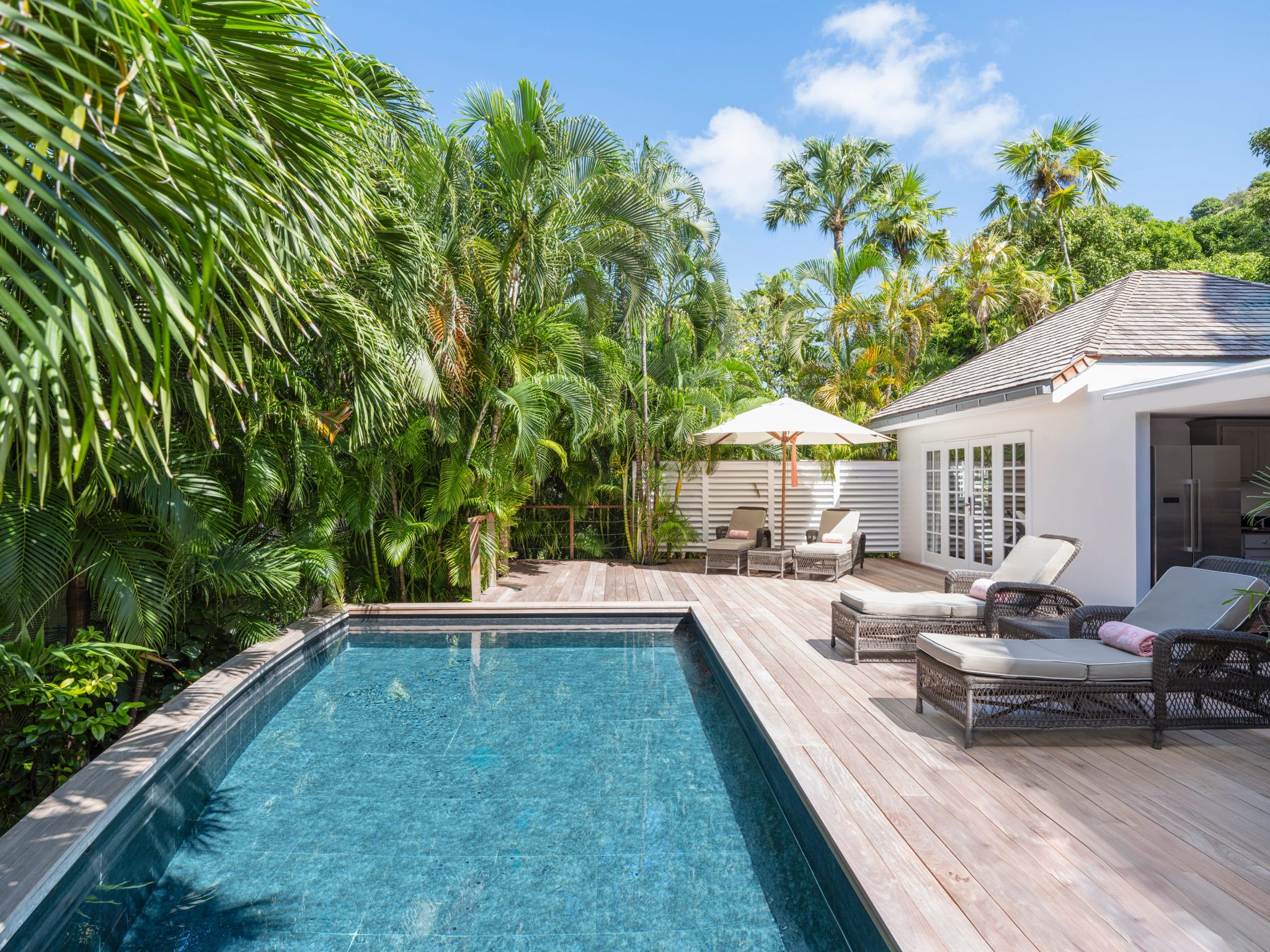 Two Bedroom Garden Suite   piscina privativa – suite com piscina - piscina externa - lazer ao ar livre