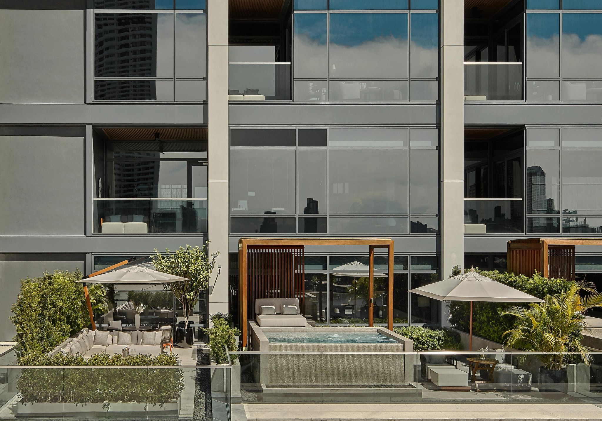 Verandah Suite suite com varanda - jacuzzi ao ar livre - suite com jacuzzi