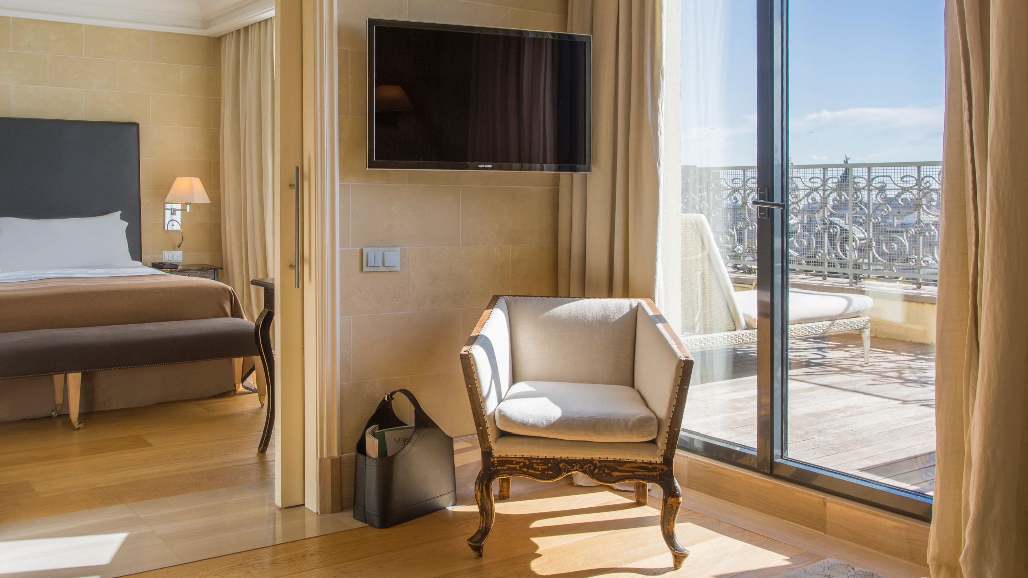 Penthouse Suite suite com vista - suite vista barcelona - suite com varanda