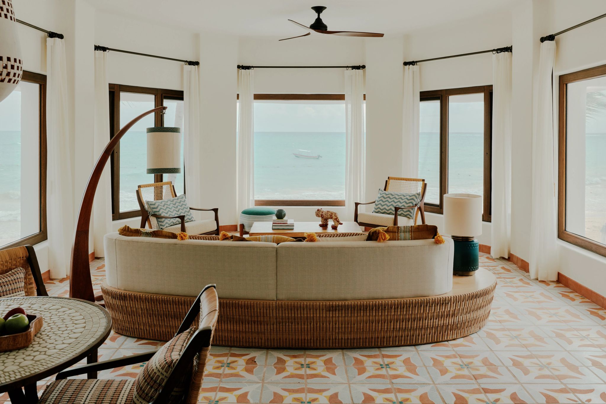 Villa Xuxú villa vista mar – sala de estar suite – luxo