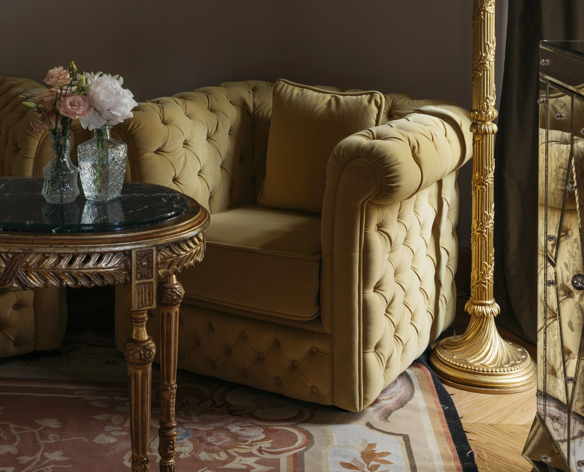 Park View Deluxe  poltronas vintage – decoracao classica – quarto premium