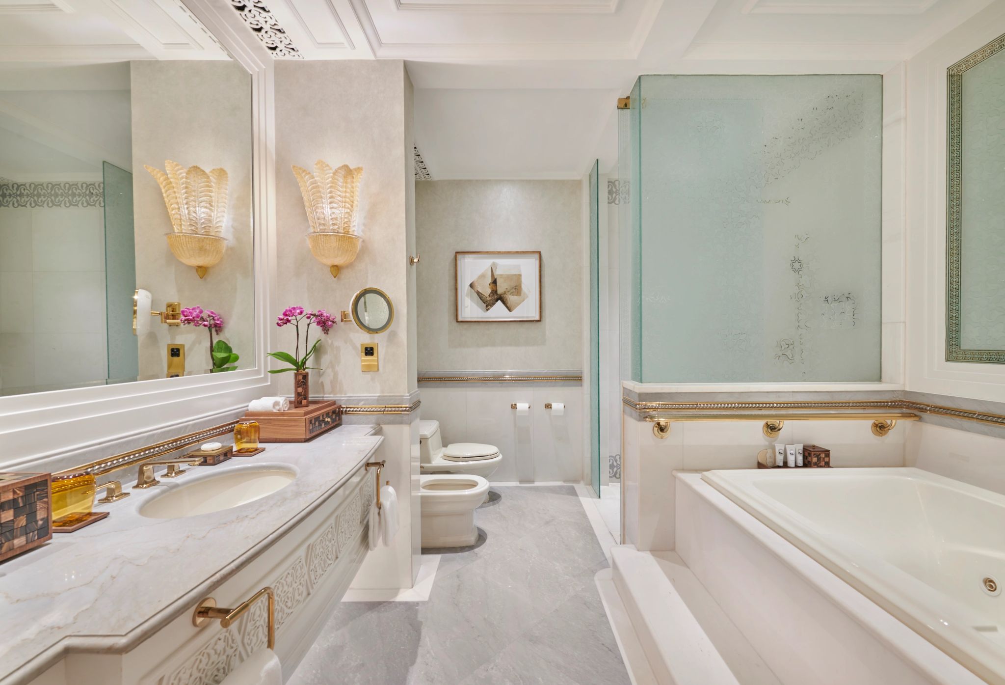 Sea View Suite banheiro em marmore - suite com banheira - banho premium