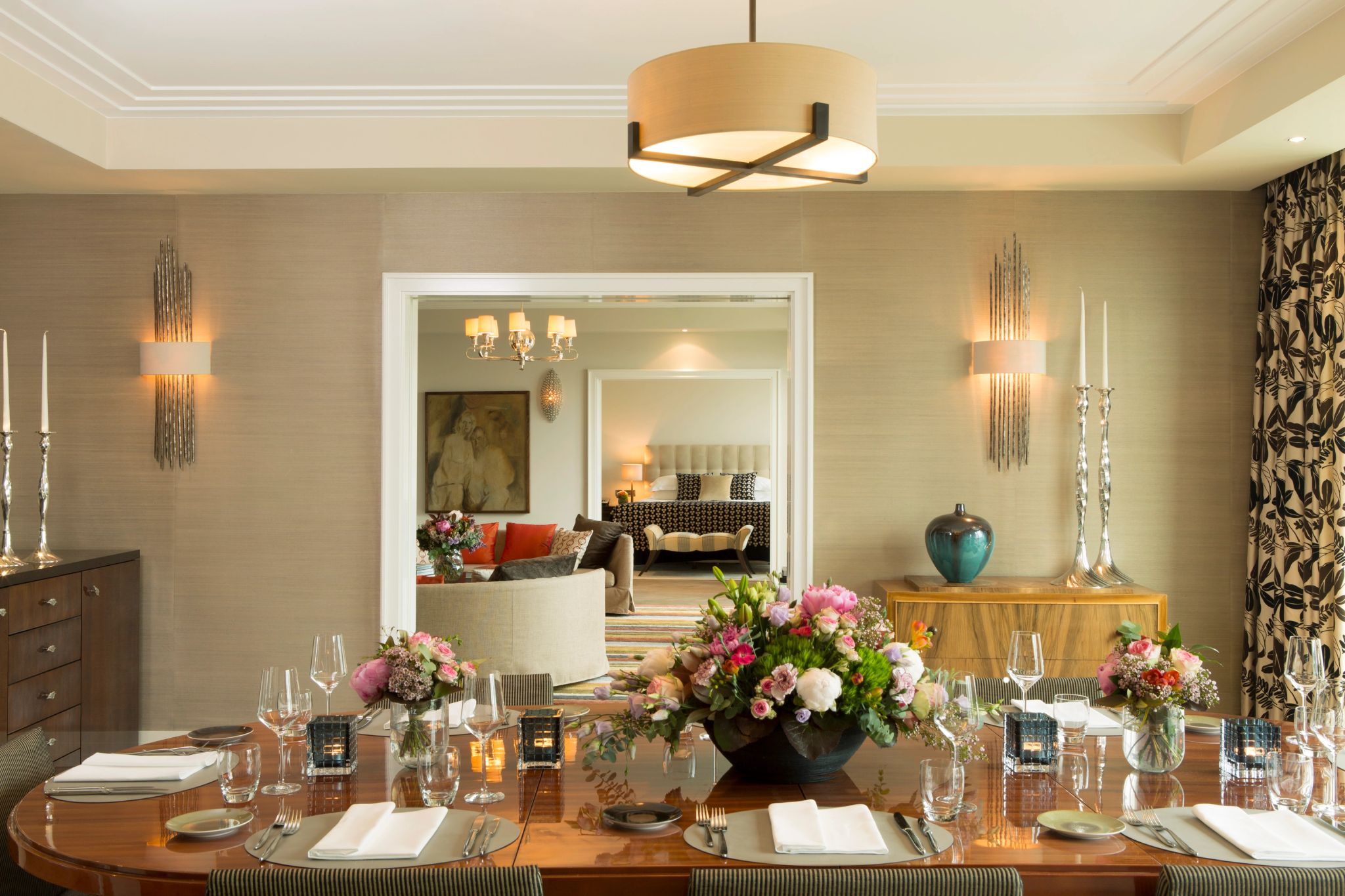 jantar na suite – mesa de jantar – suite com sala