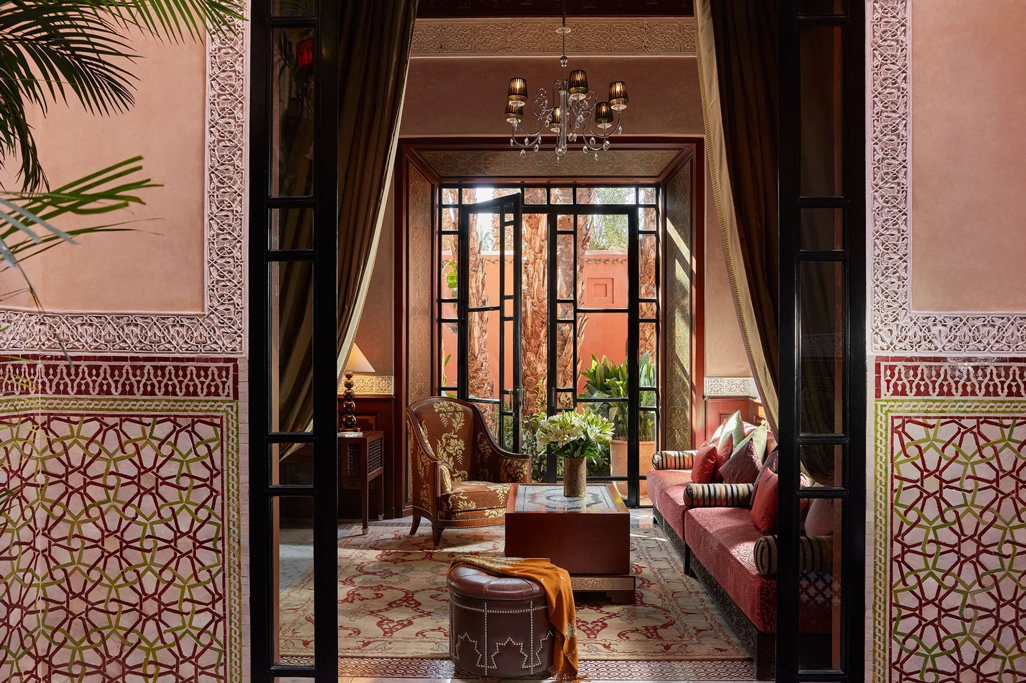 superior riad marrakech - cama king riad - quarto riad marrocos