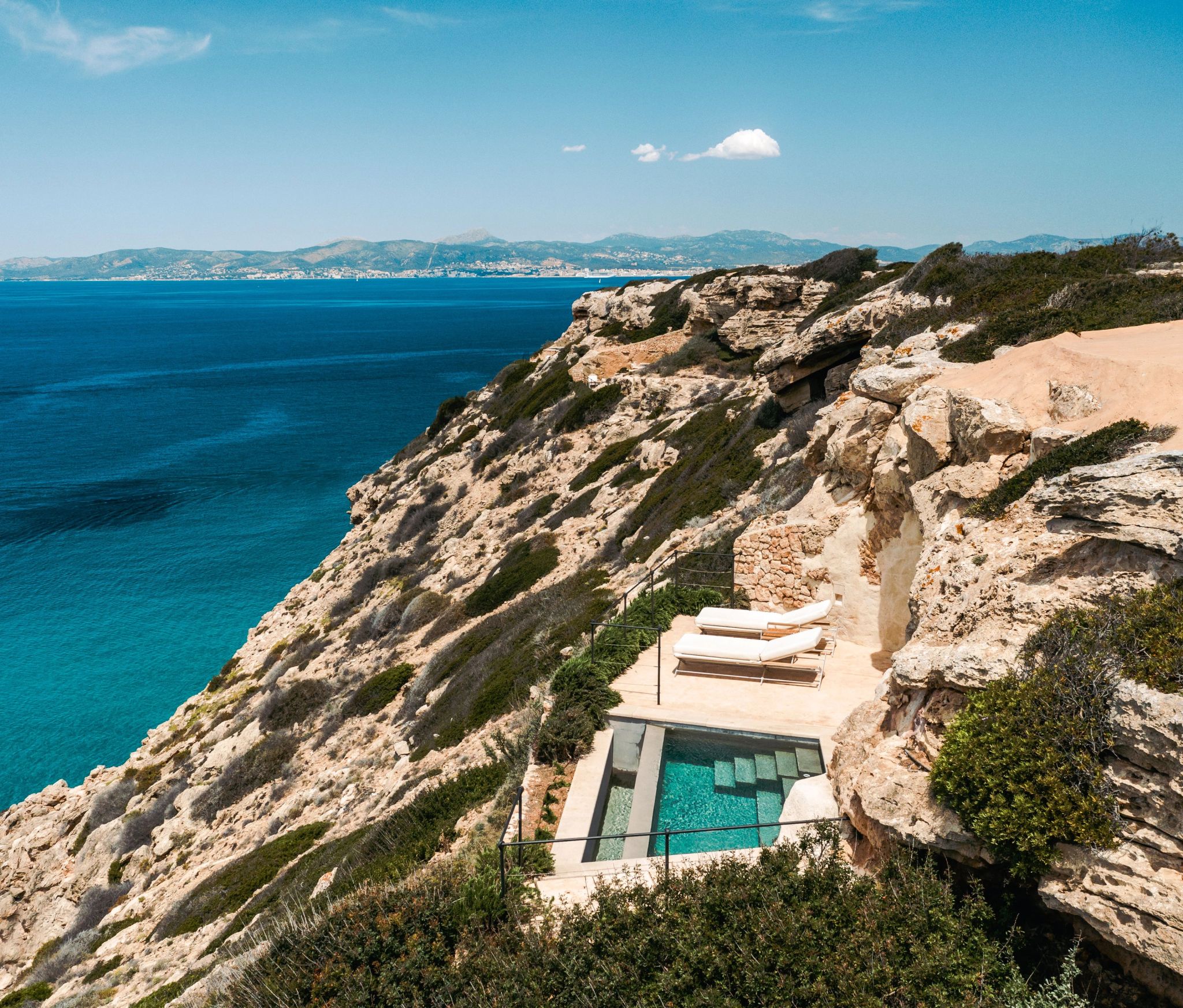 Sentinels vista aerea - quarto frente mar - piscina privativa