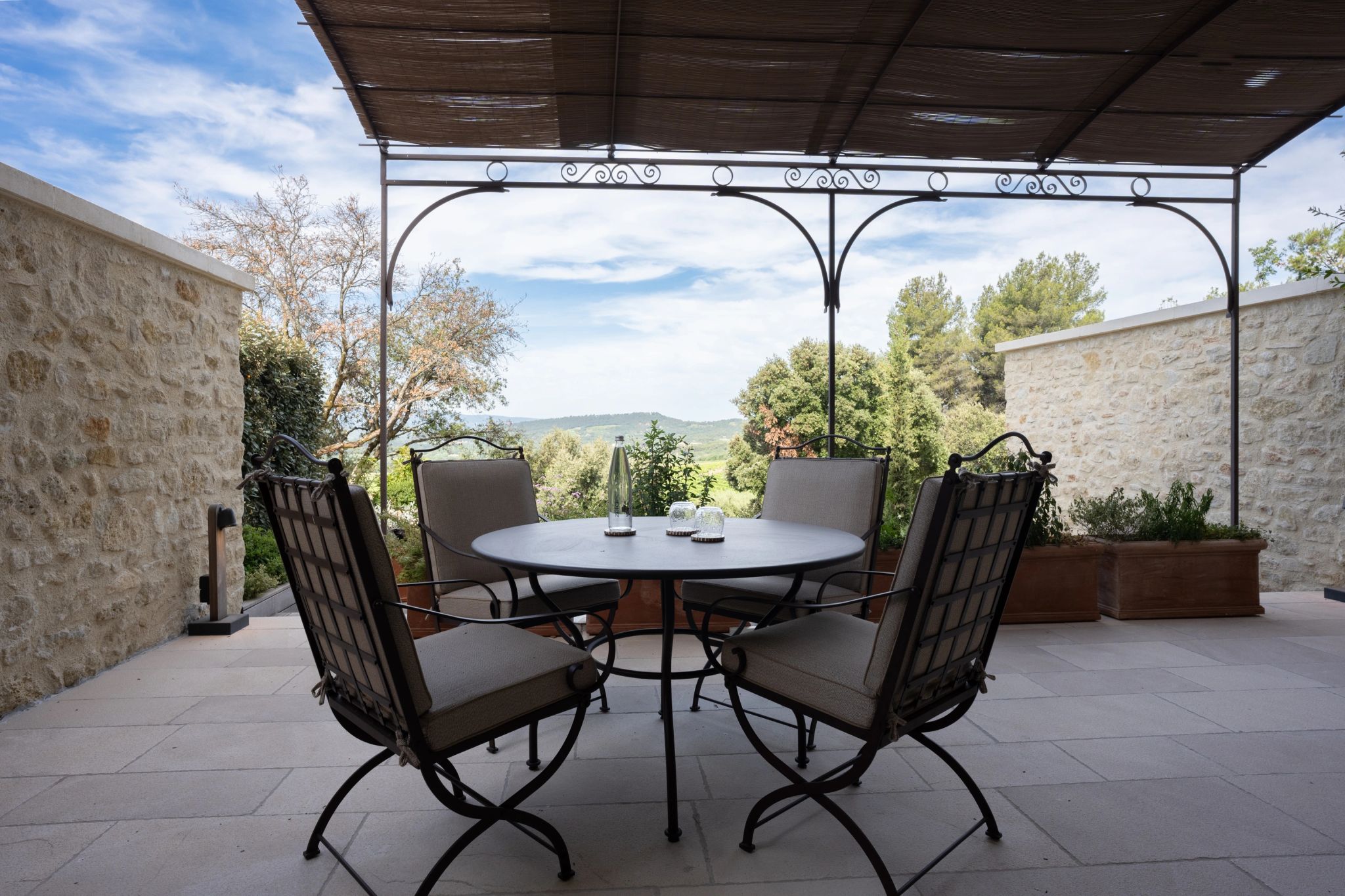 Varanda Calista Suite varanda mobiliada - varanda privativa - suite com varanda - area externa suite