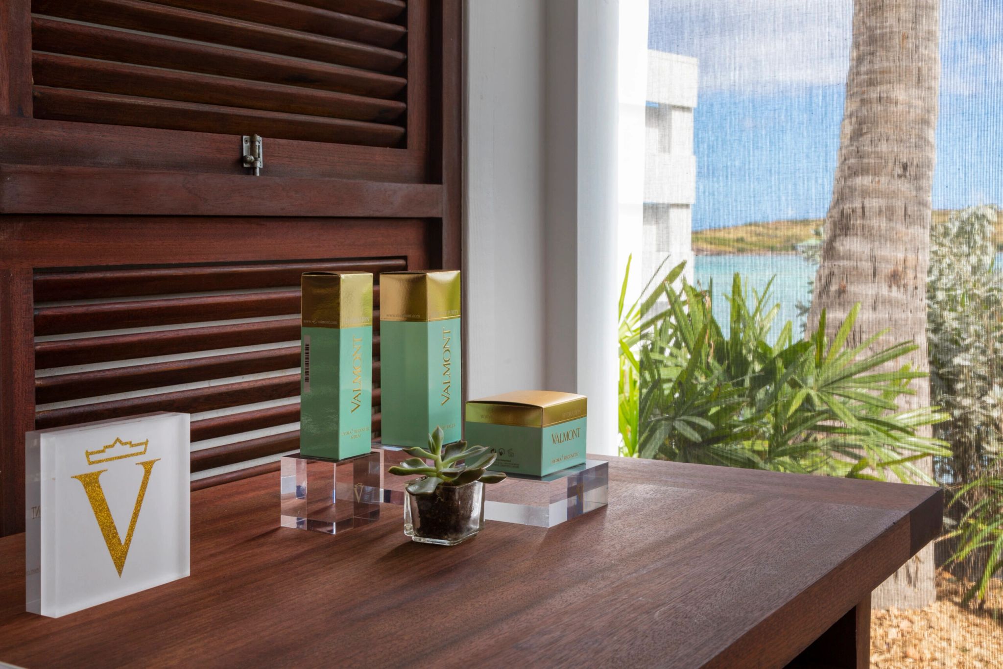 Produtos Valmont tratamentos faciais – produtos de pele – valmont - marca de luxo - bem estar