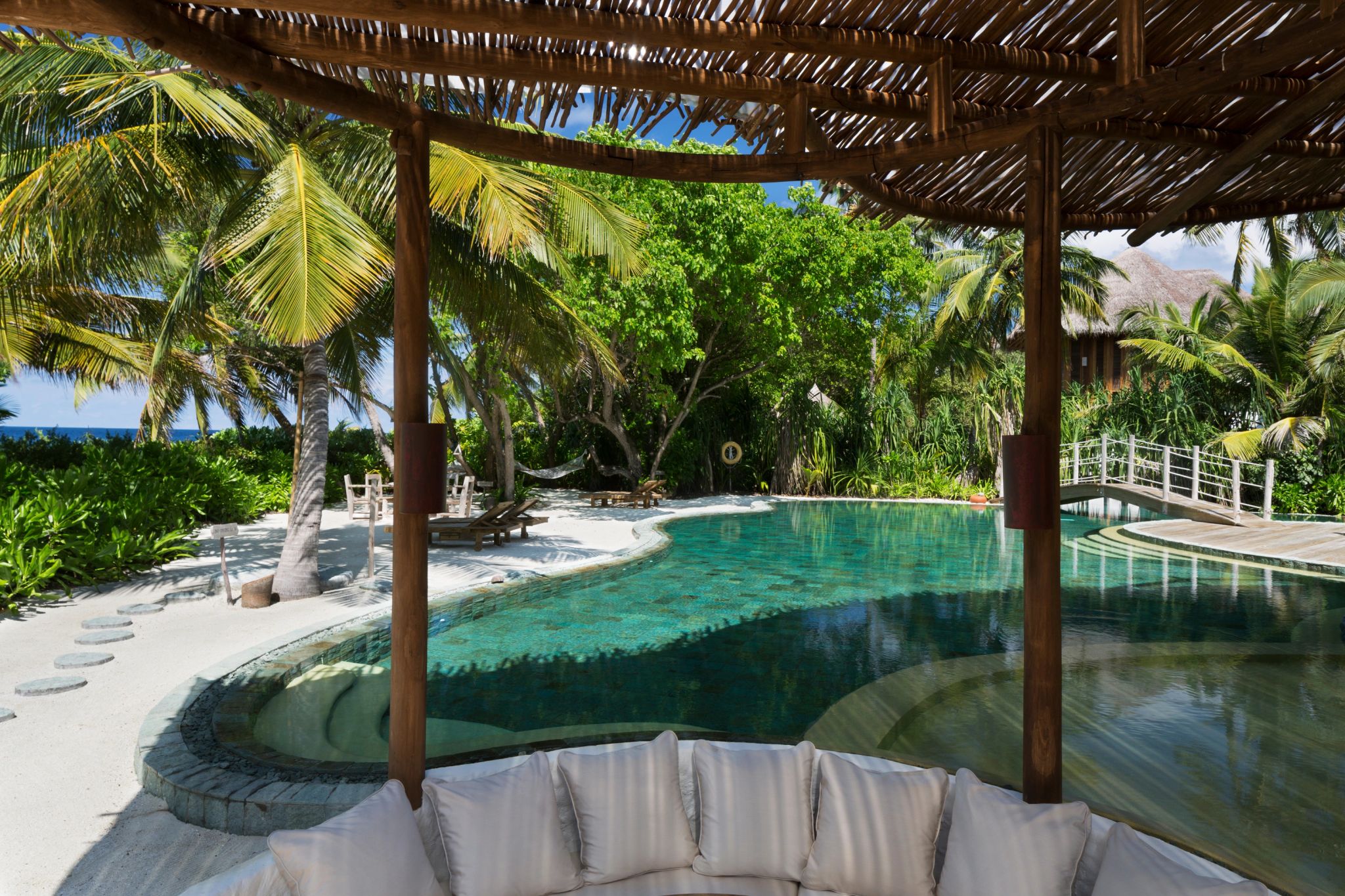 Villa 42 vila soneva - piscina - hospedagem maldivas