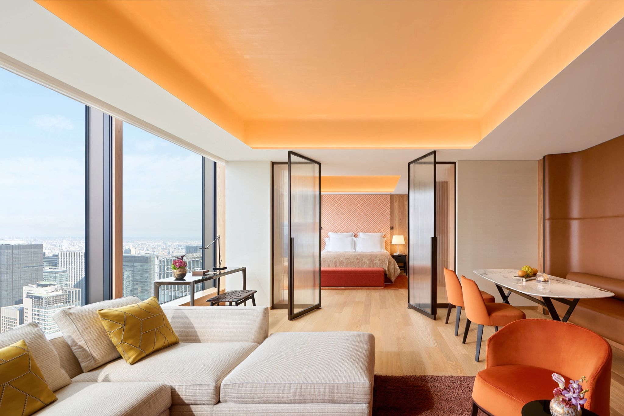 sofa de luxo - vista panoramica - mesa de jantar