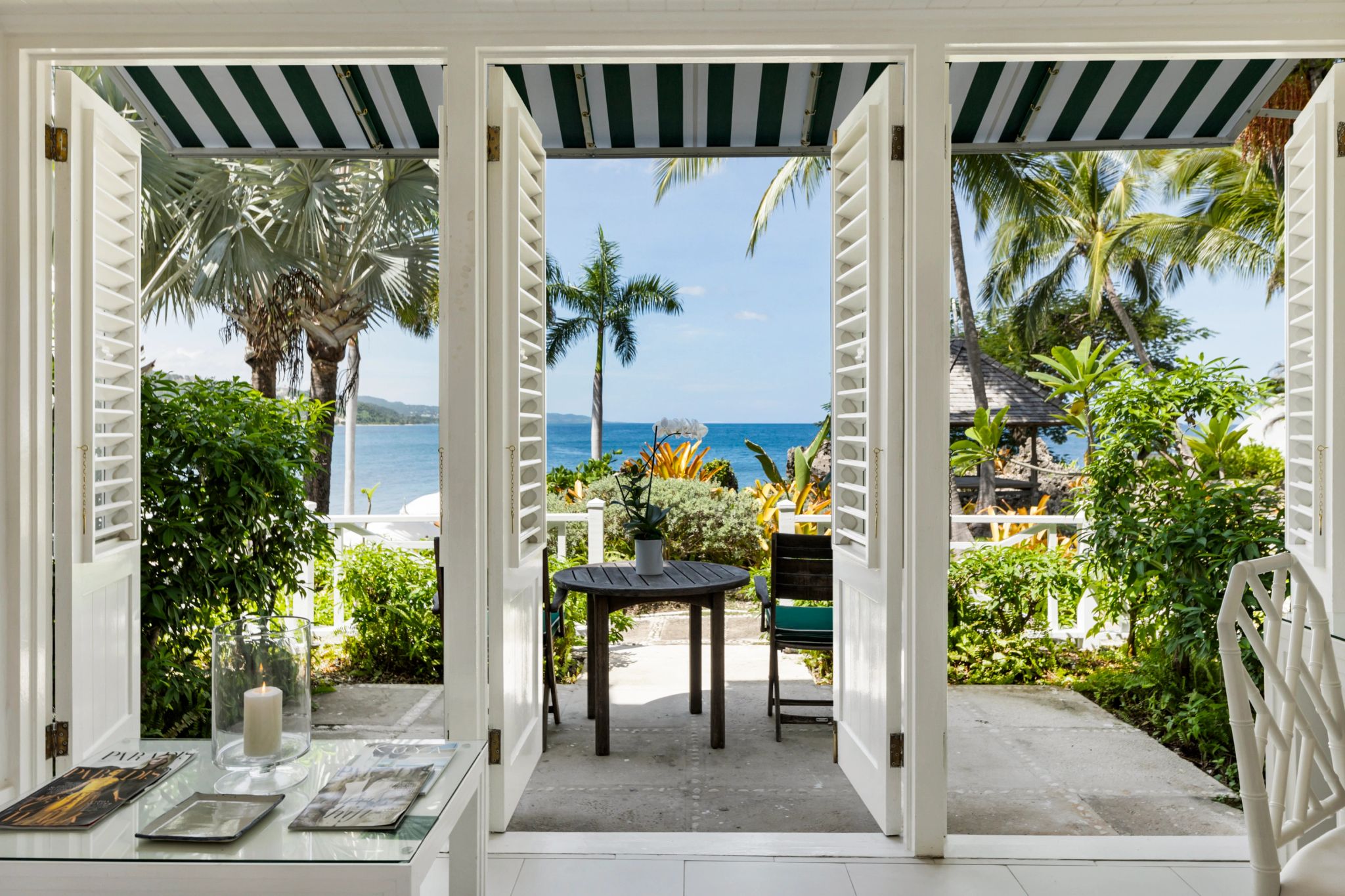 Premium Oceanfront Balcony King  quarto frente mar - quarto premium - varanda vista mar - varanda privativa