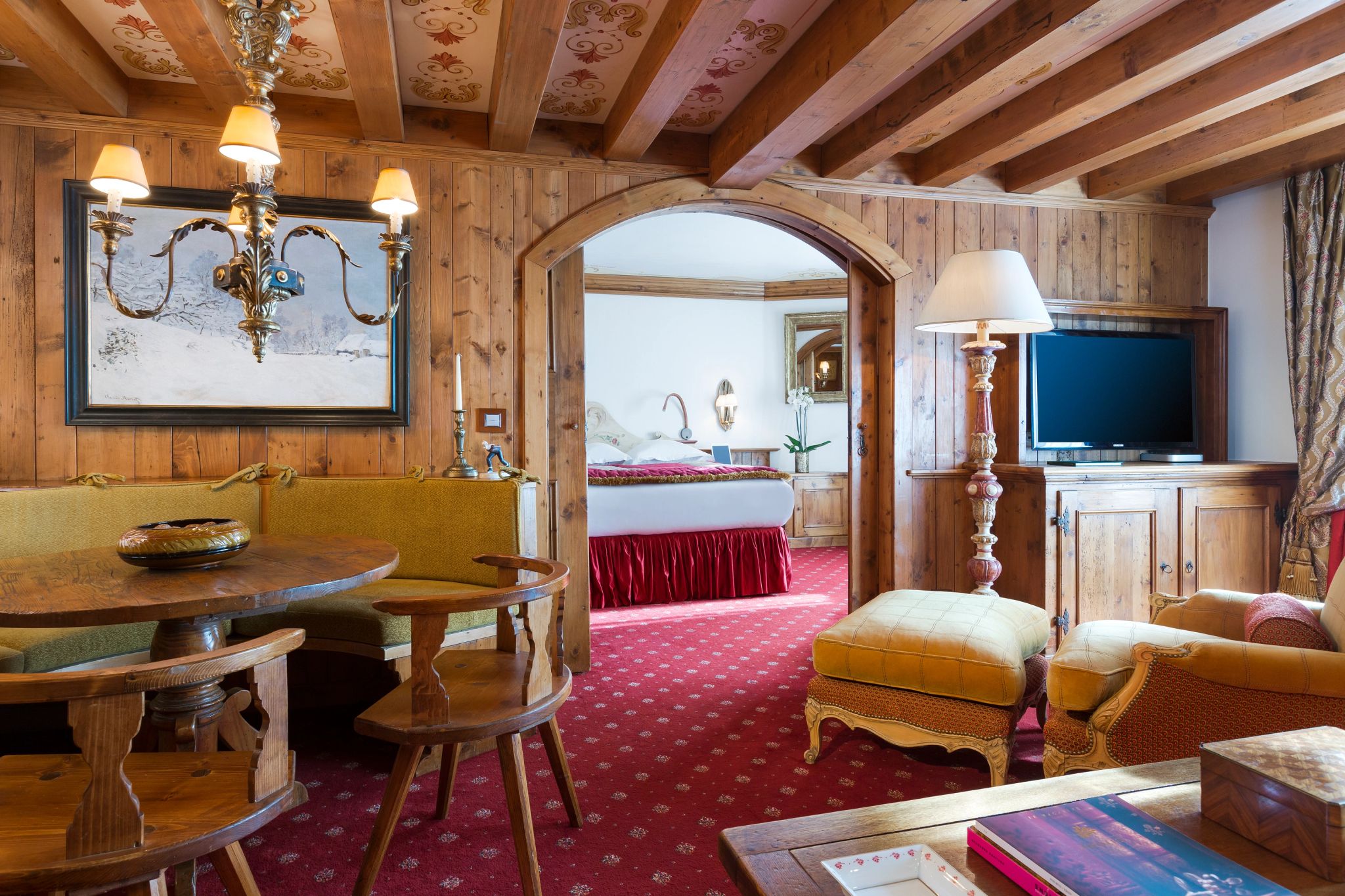 One Bedroom Suite mobiliario classico - decoracao de luxo - sala de estar