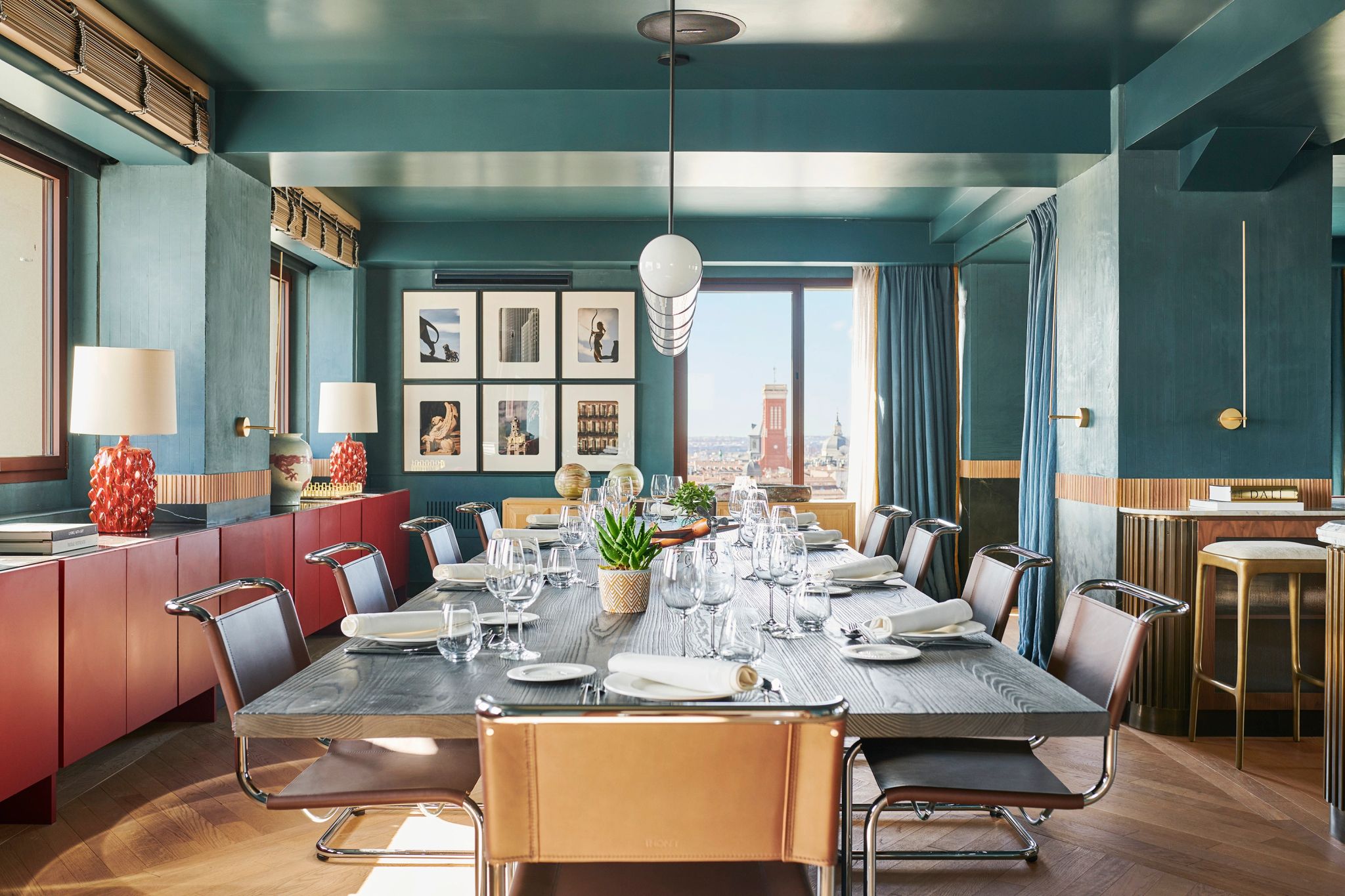 Penthouse mesa de jantar – jantar em familia – viagem em grupo