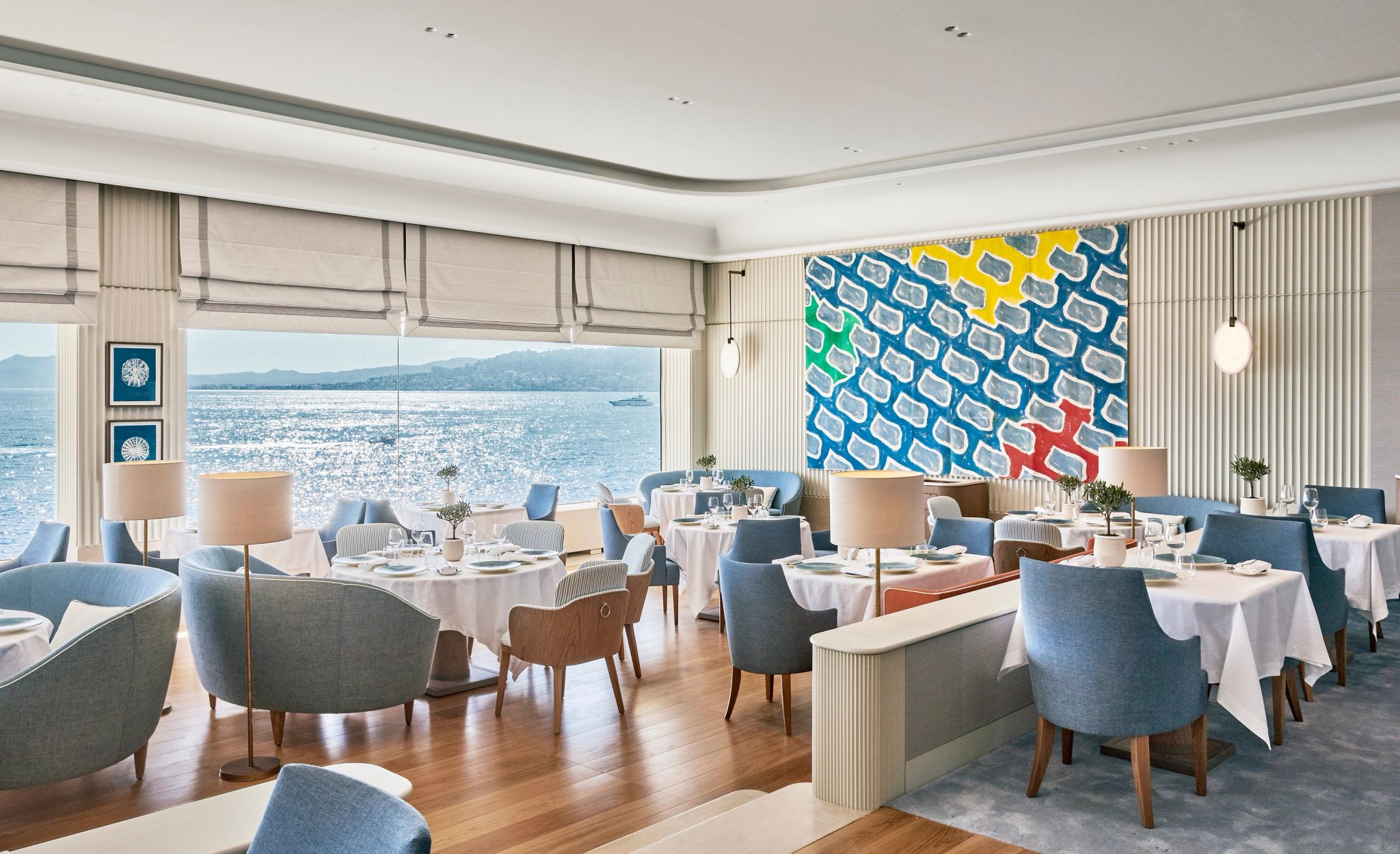 Restaurante Eden-Roc restaurante gourmet - restaurante vista mar - obras de arte - restaurante chique