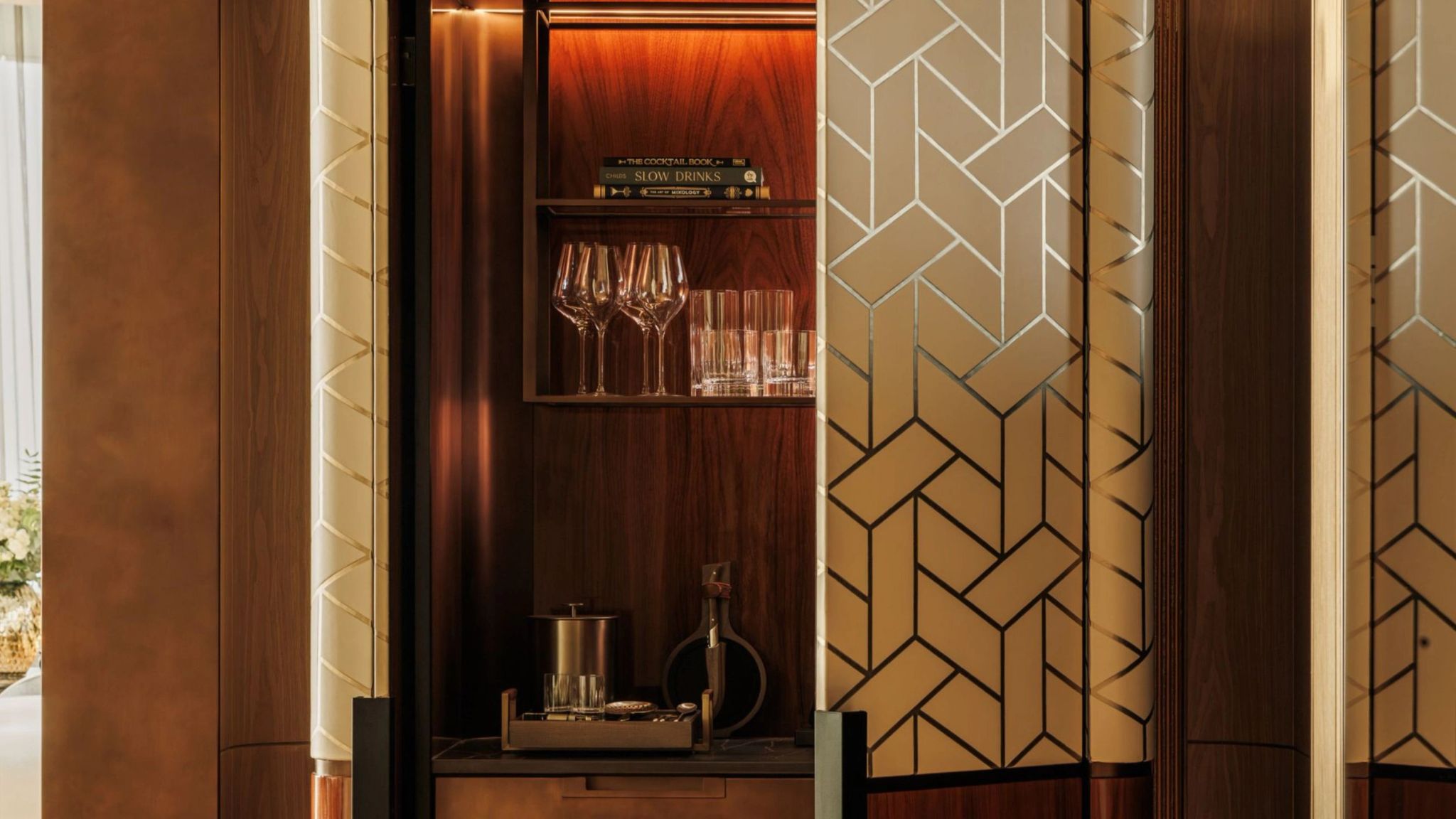 minibar - quarto de hotel