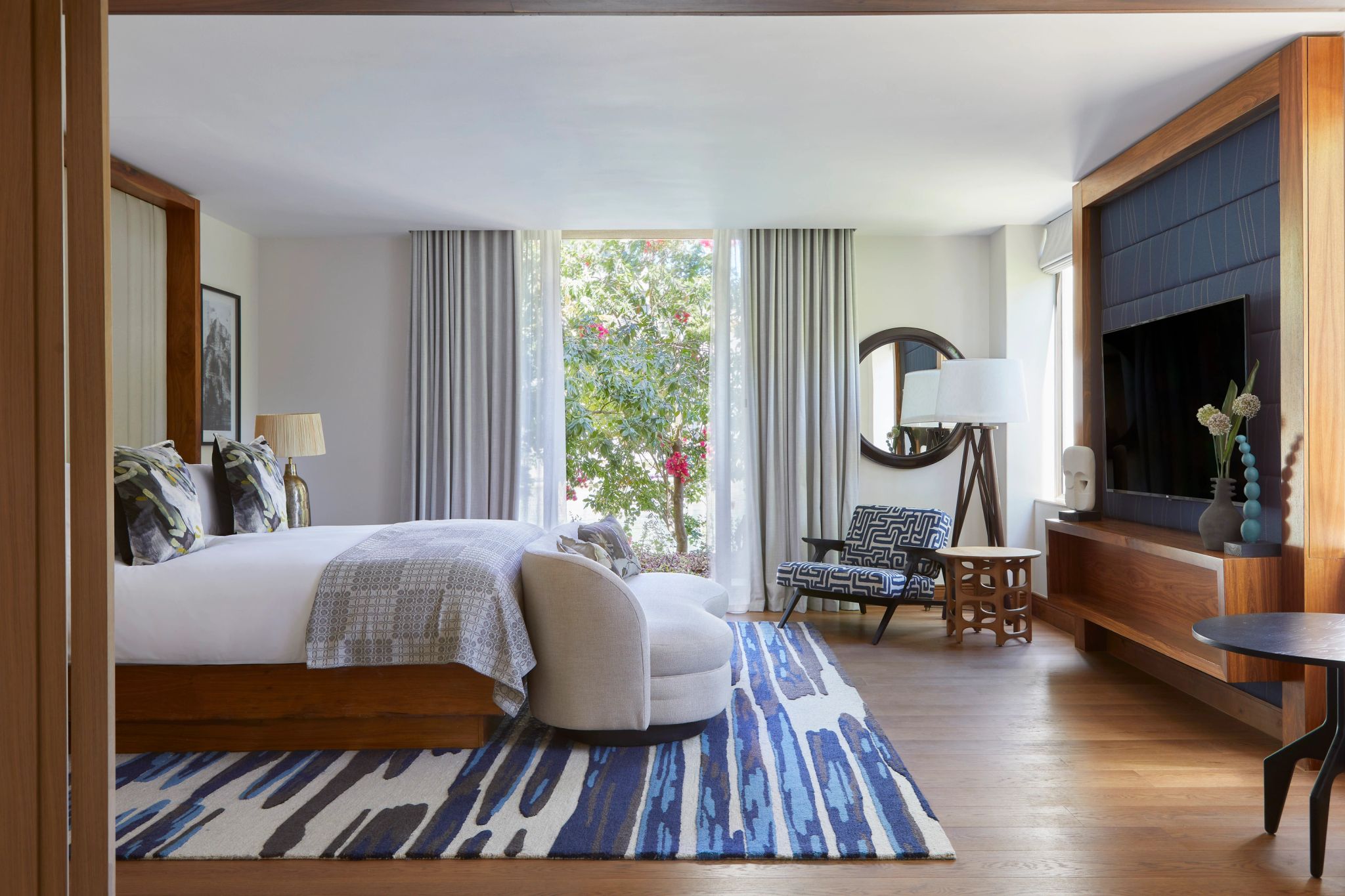 suite ampla - suite vista mar - decoração moderna – moveis em madeira - suite de luxo