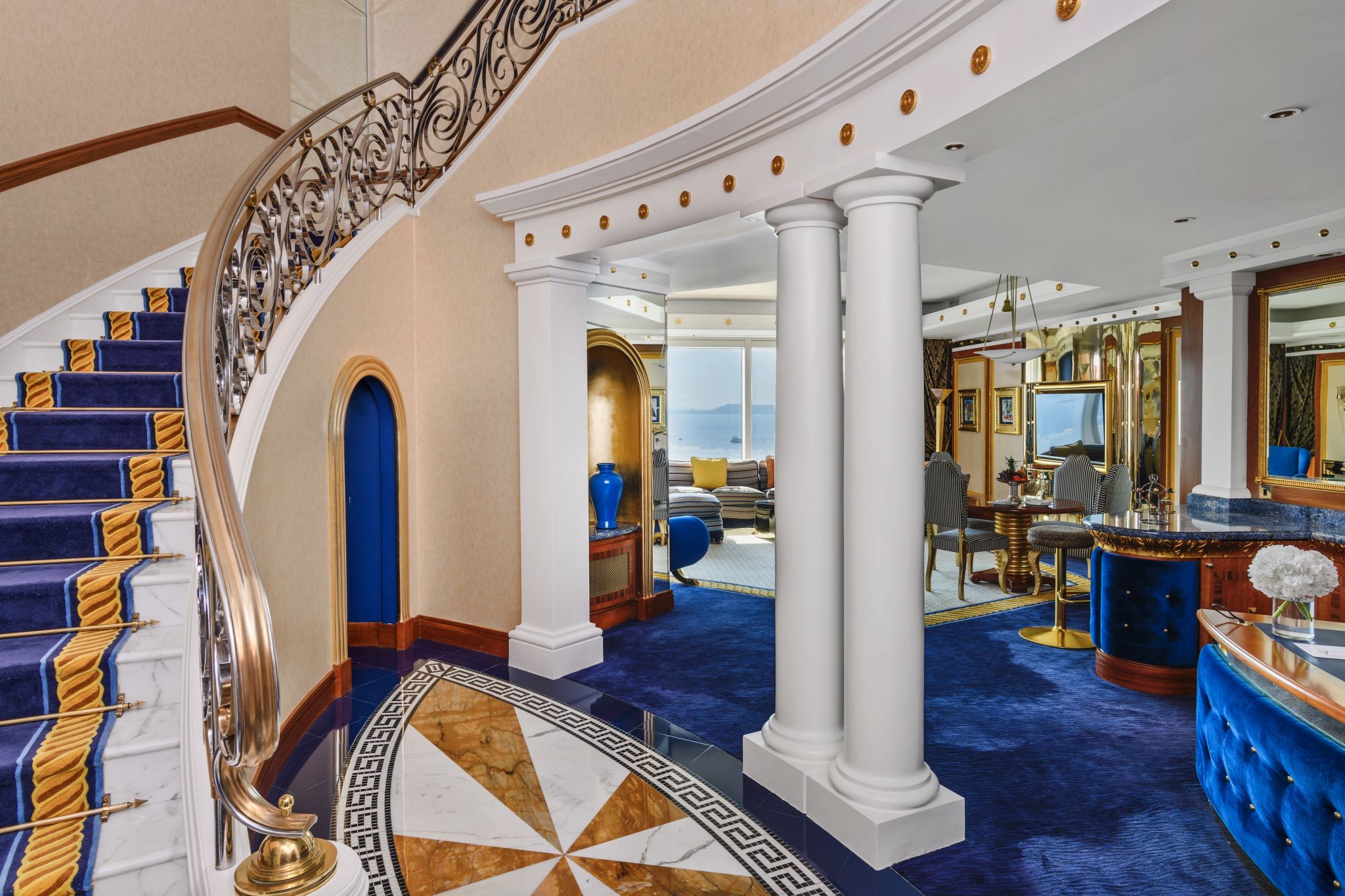 suite duplex - suite com dois andares - suite de luxo