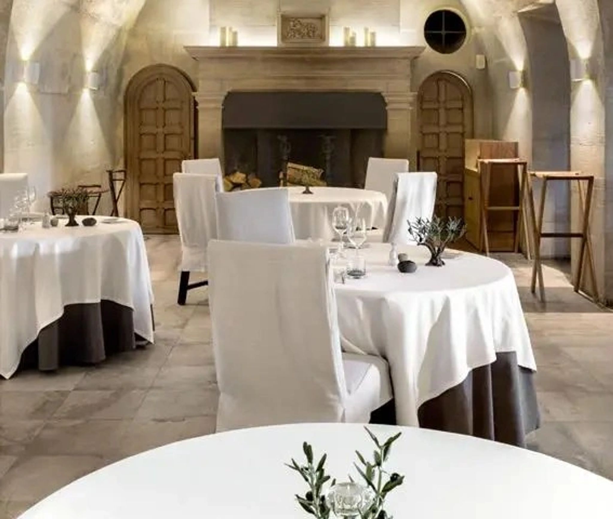 Restaurante do Hotel  sala jantar hotel – gastronomia estrelada franca – experiencia de luxo