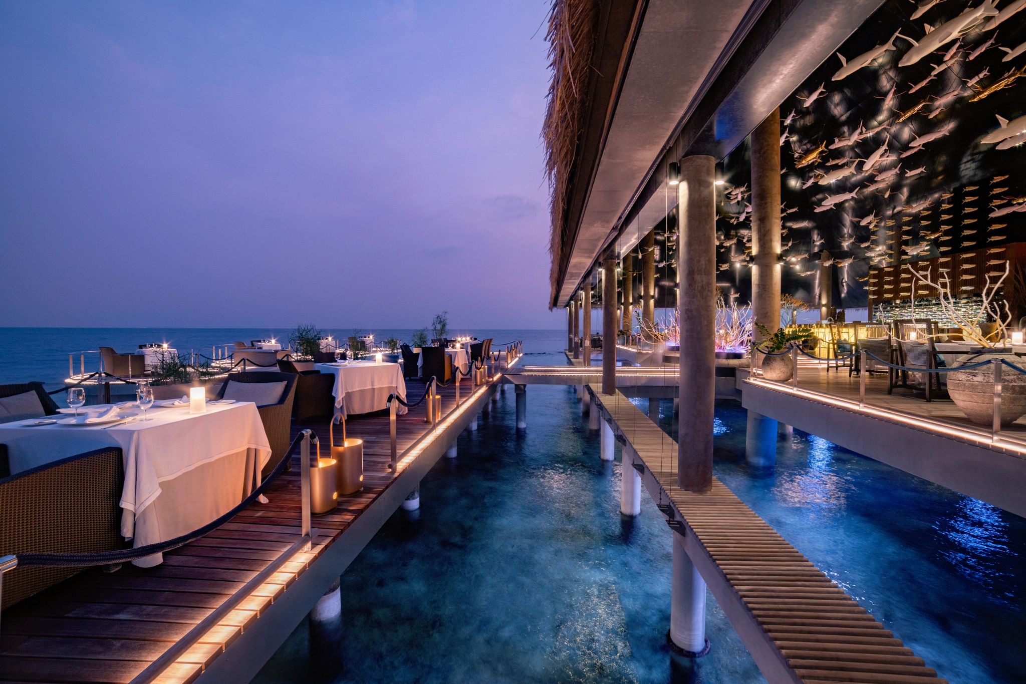 jantar romantico – vista para o mar – restaurante beira-mar