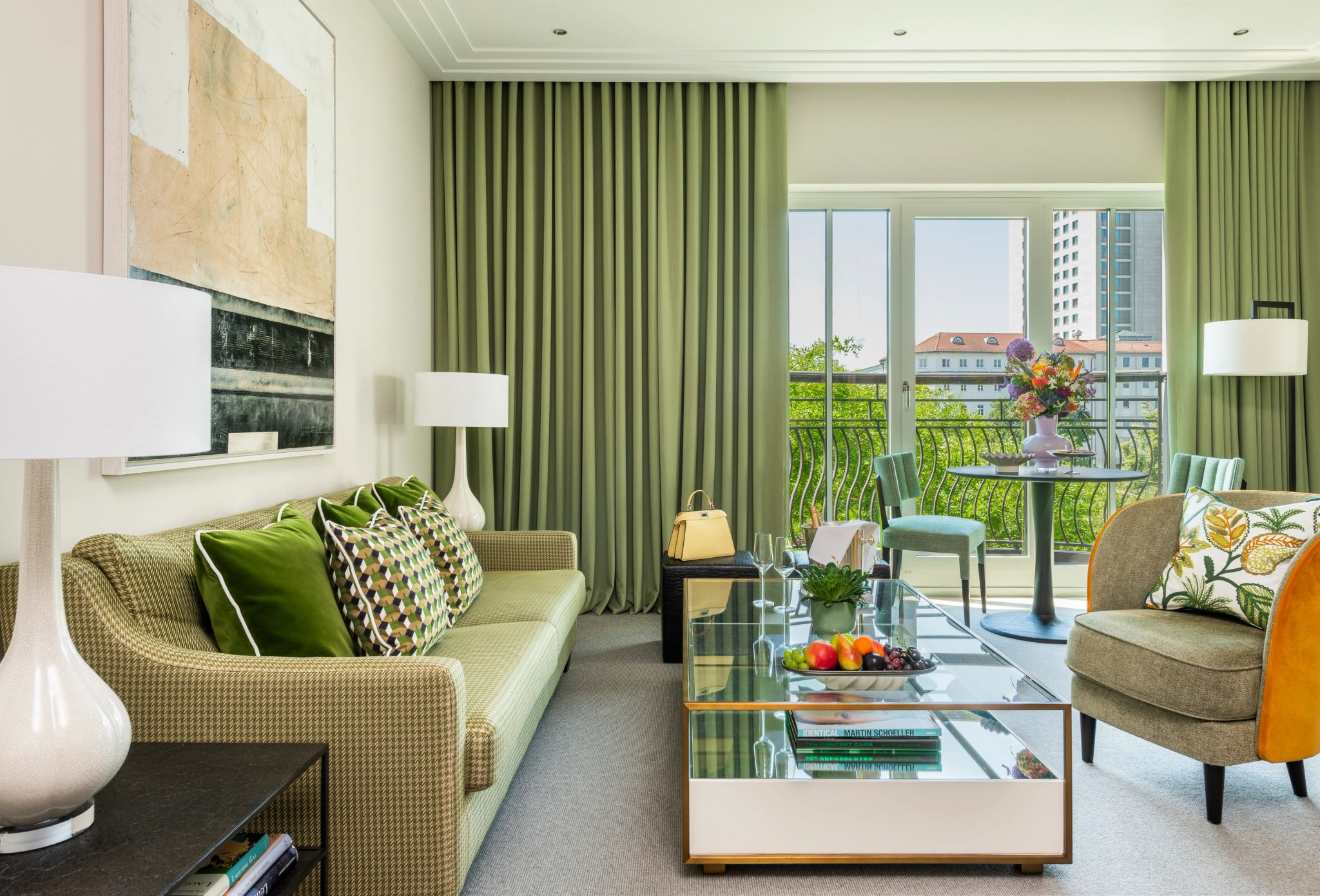 sala de estar – design de luxo – mesa de jantar